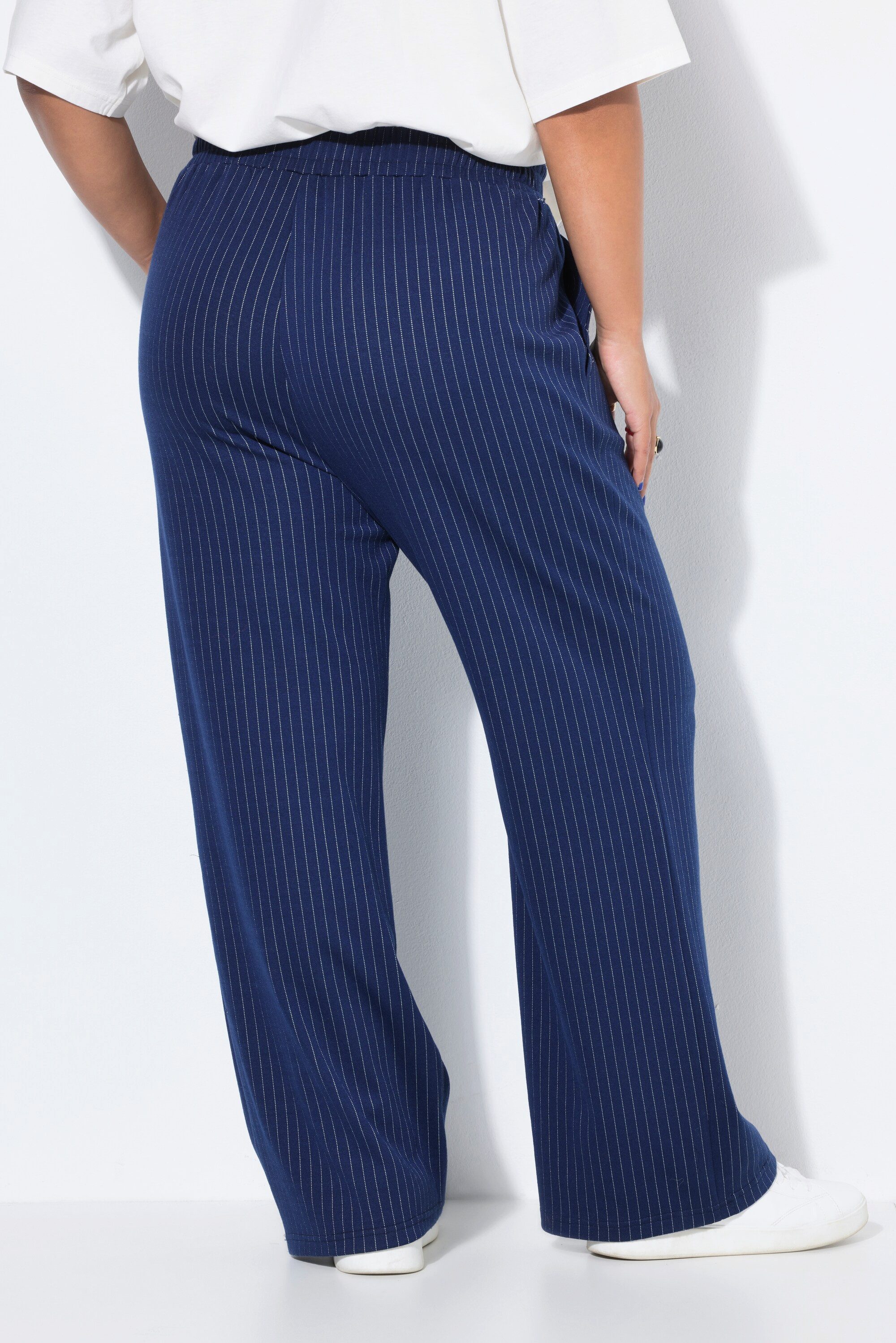 Studio Untold Schlupfhose Nadelstreifen-Hose Straight Wide Legs Elastikbund