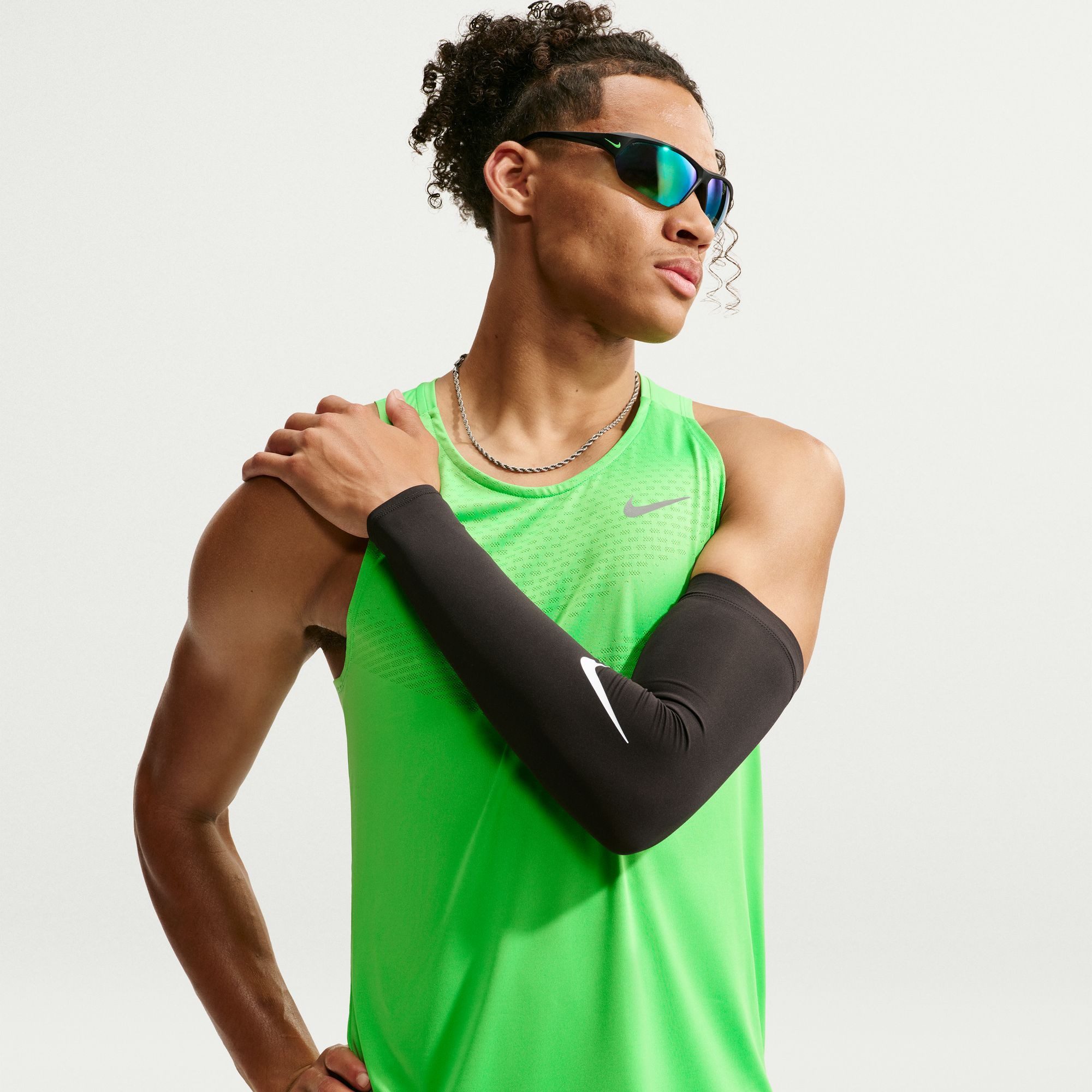 Nike Laufshirt Nike Stride Men's Dri-FIT ADV Running Tank Top mit reflektierenden Elementen, für Laufen, aus Polyester