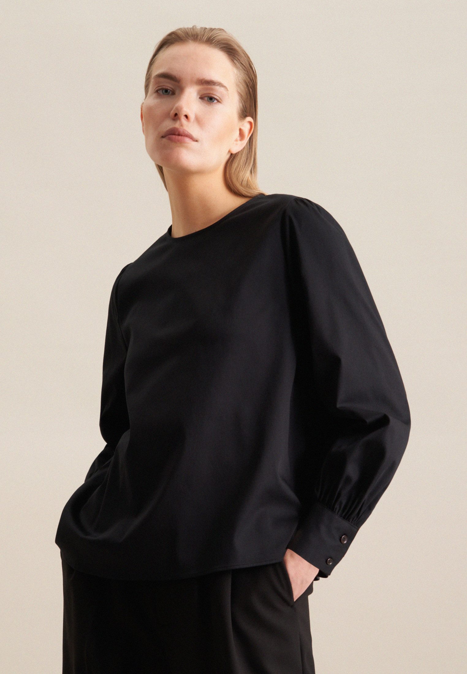 Shirtbluse Schwarze Rose