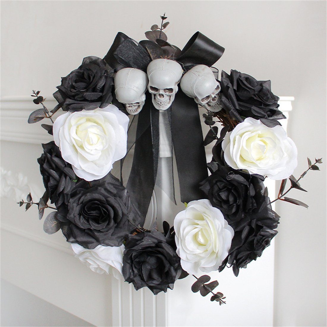 Kunstgirlande Halloween Schwarzer und weißer Rosenkranz, Skelettkranz als Türbehang, DÖRÖY