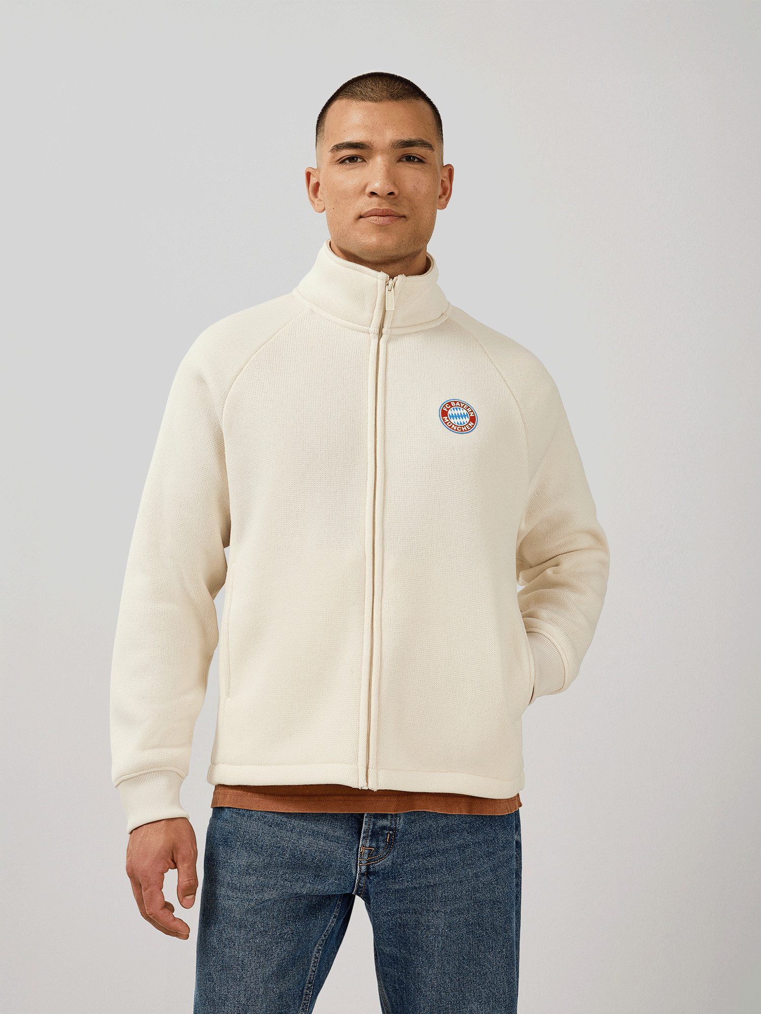 FC Bayern München Fleecejacke FC Bayern München, Fleecejacke Essentials, Herren, Off white