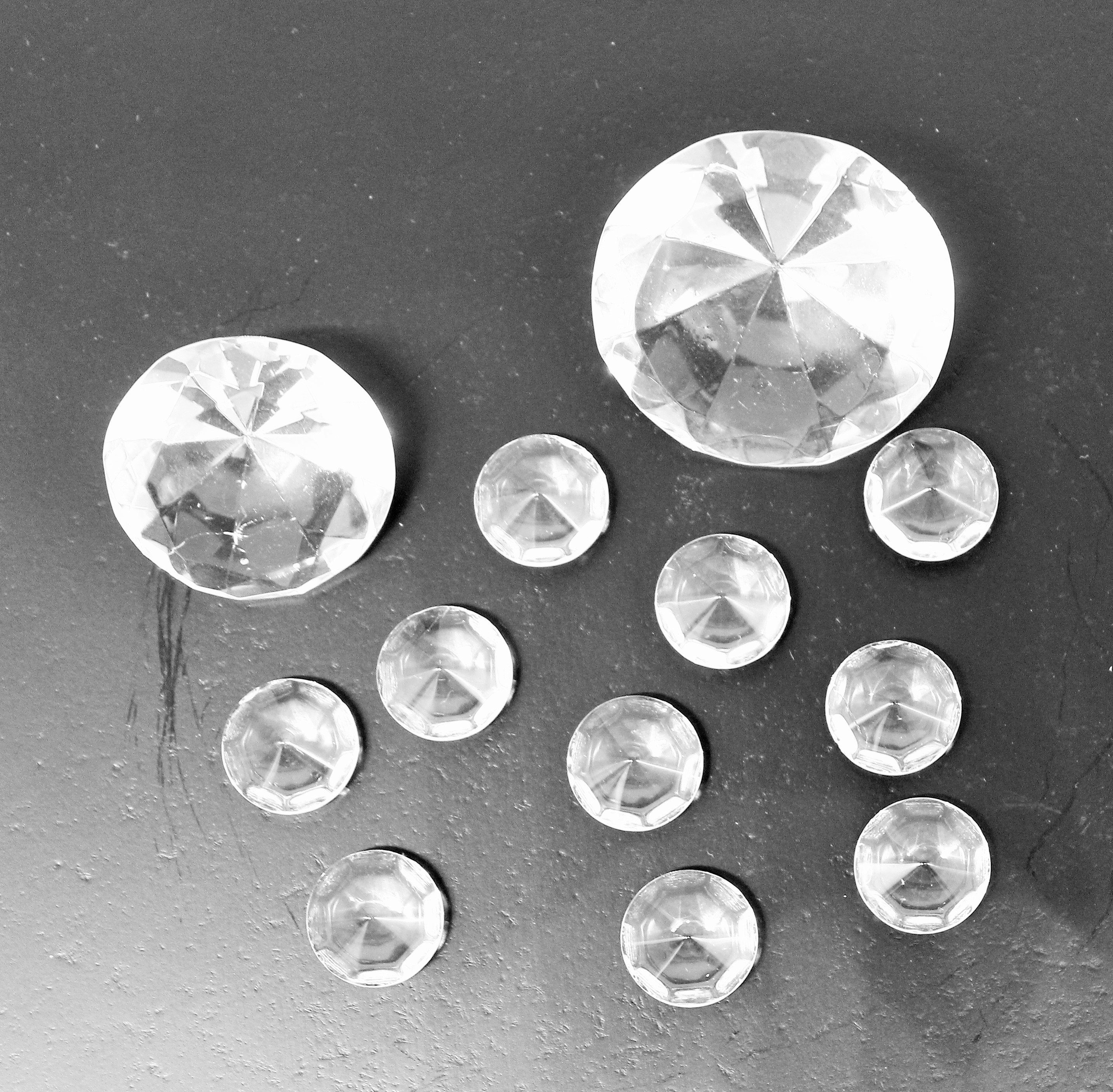 Deko-Glas 24 Kristallglas, JOKA Deko-Diamanten, St) international (24 Stück