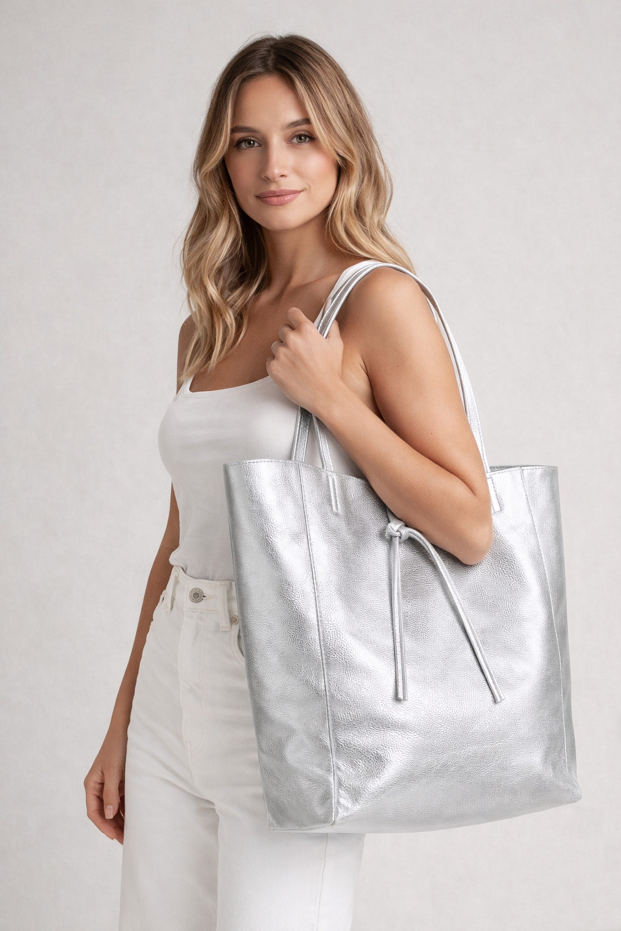 COLLEZIONE ALESSANDRO Schultertasche EasyGo, aus softem Leder, Made in Italy