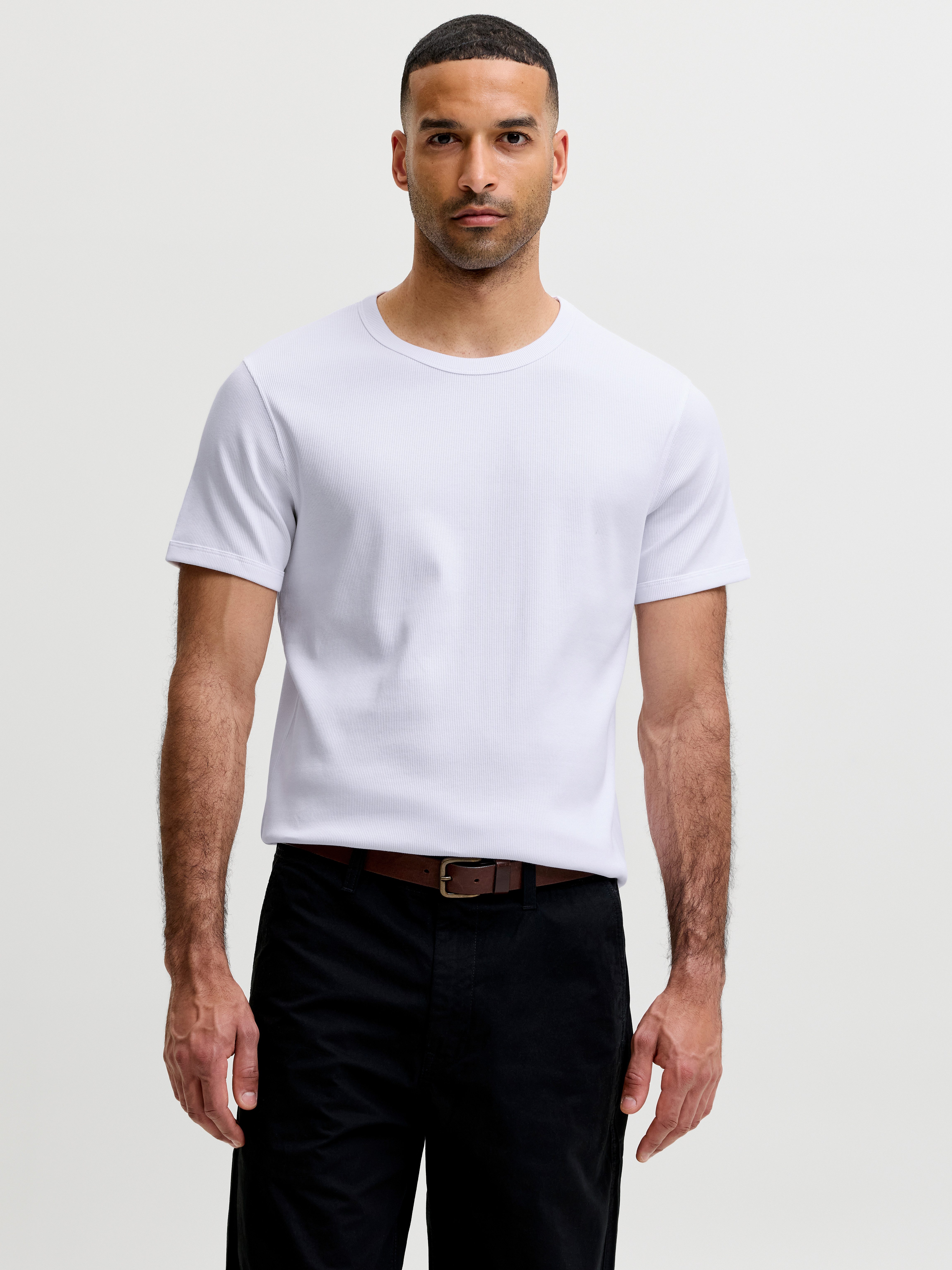 Jack & Jones Rundhalsshirt JJEORGANIC RIB TEE SS CREW NECK 2PK MP (Packung, 2-tlg) Baumwollmischung, slim fit – Bild 4 von 5