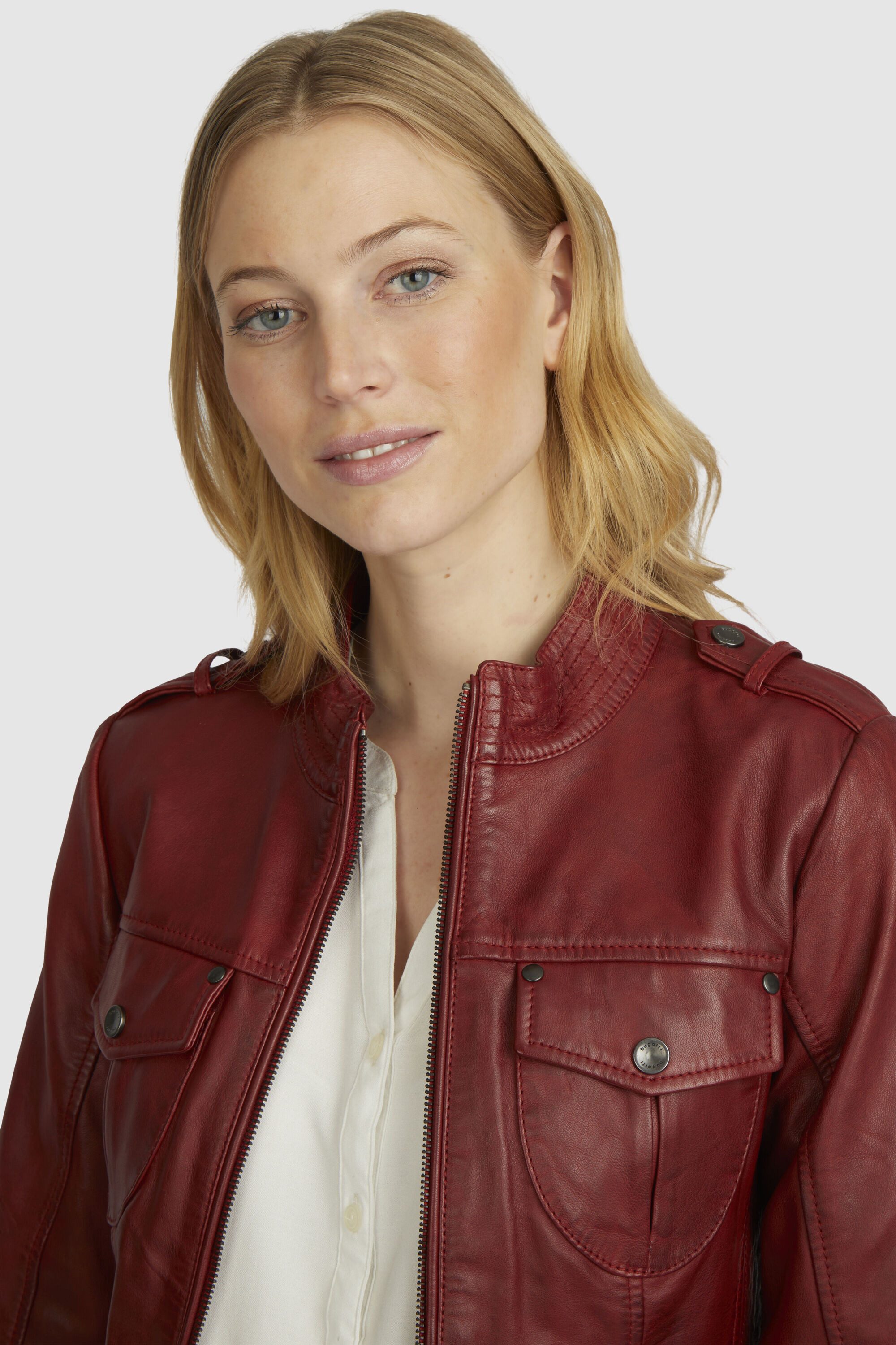 bugatti Lederjacke BULady-102 (1-St) aus hochwertigem Leder