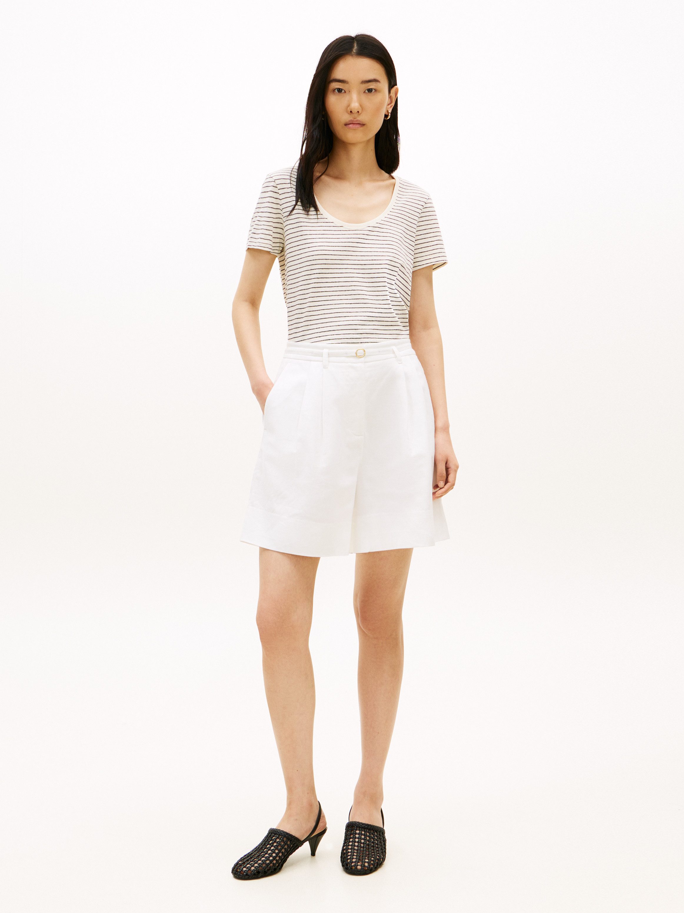 Tommy Hilfiger Kurzarmshirt CO LINEN SCOOP NK SS TEE mit kleinem Logo-Stick – Bild 3 von 5