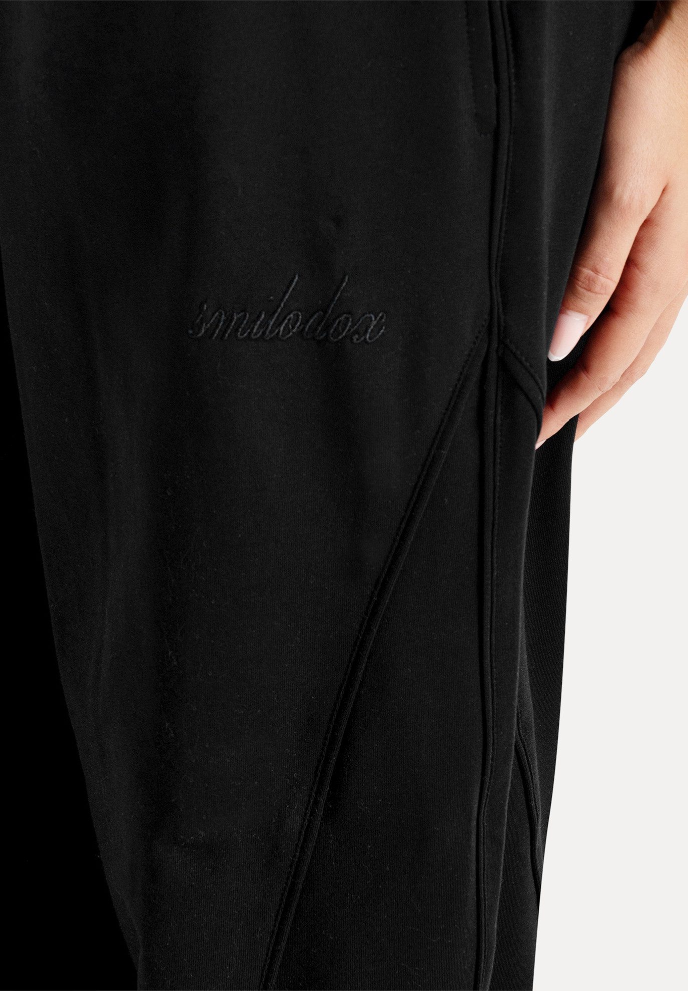 Smilodox Jogginghose Ylena, Sweatpants Damen, Loose Fit, Wide Leg mit Tunnelzug, Sport Elastischer Bund, Kordelzug, weites Bein, Logo, Gym & Homewear