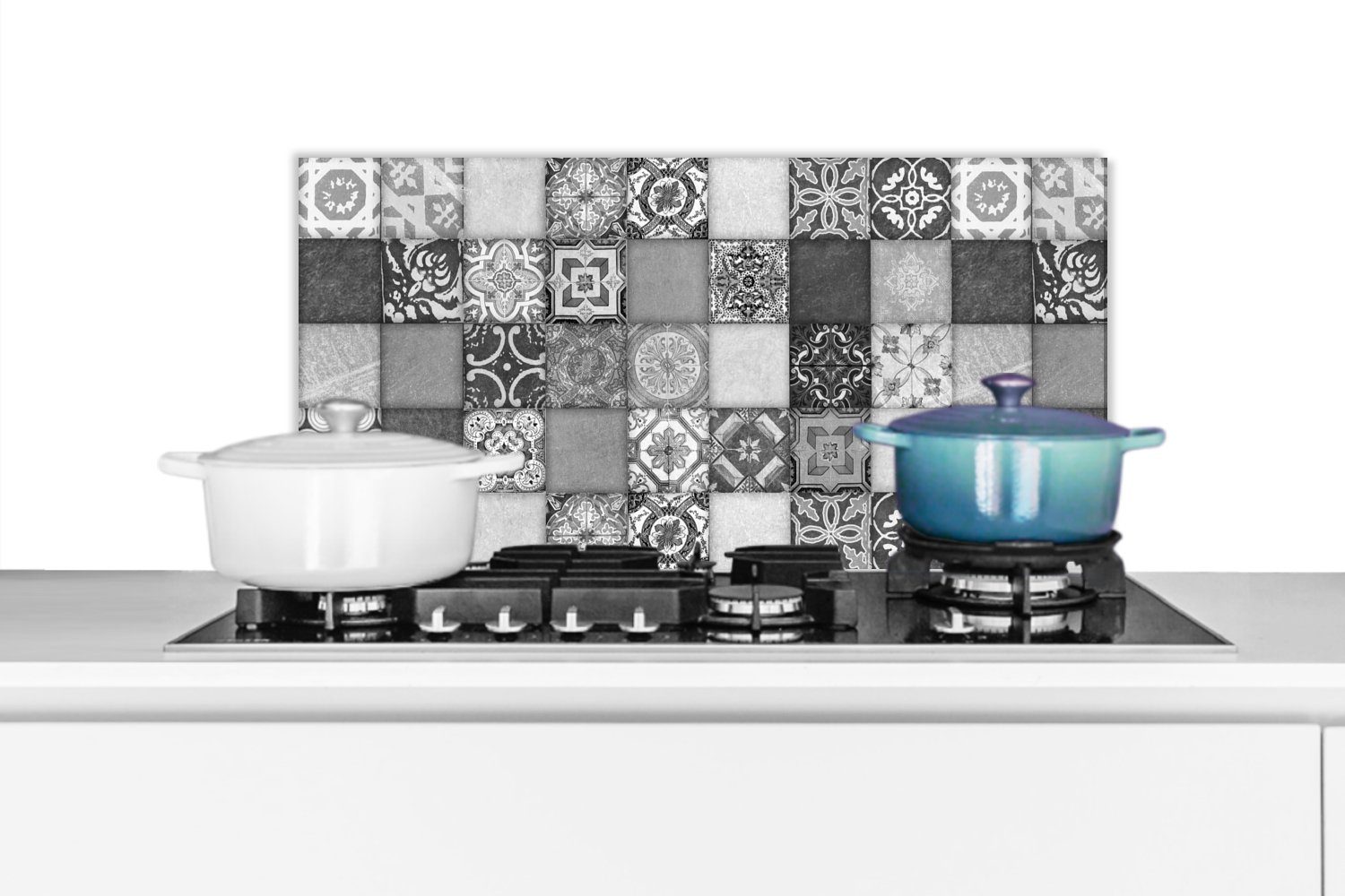 MuchoWow Küchenrückwand Retro - Kacheln - Schwarz und Weiß - Blumen, (1-tlg), 60x30 cm, Wandschutz, gegen Fett und Schmutzflecken für Küchen