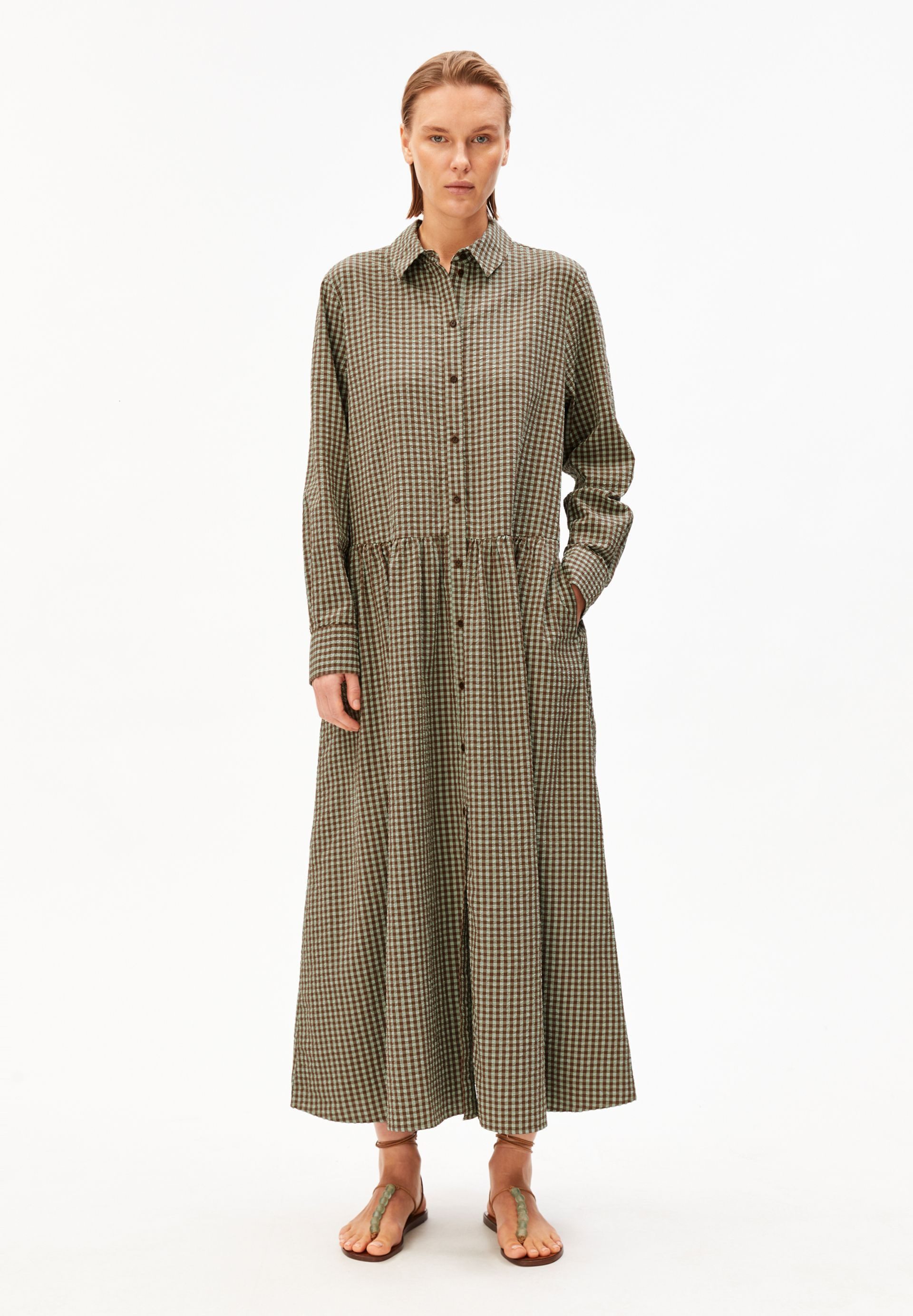 Armedangels Jerseykleid VICHY SEERSUCKER Kleid aus 100% Bio-Baumwolle (Loose Fit) Kleid aus 100% Bio-Baumwolle