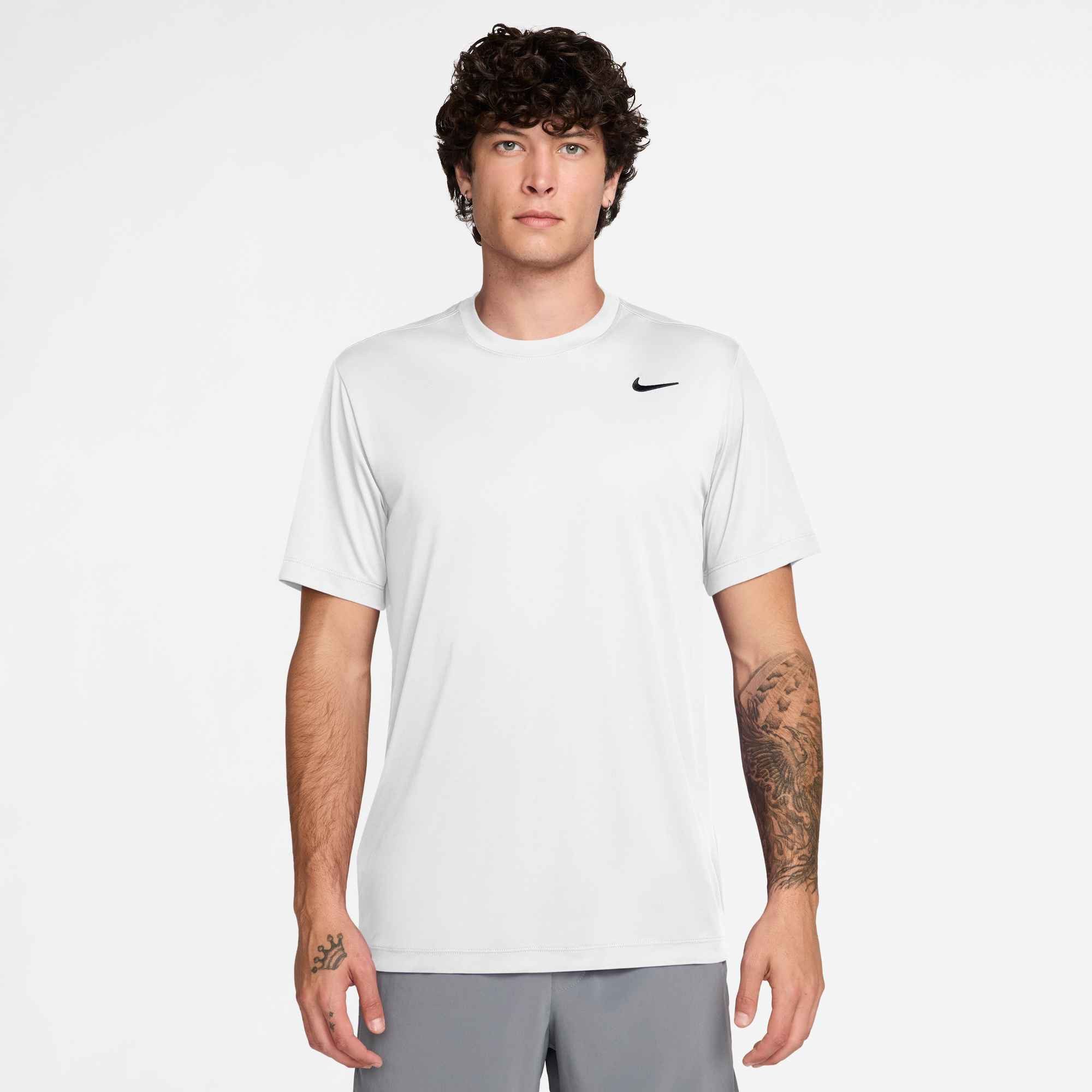 Nike T-Shirt M NK DF TEE STD FLEX sportlicher Schnitt, für Sportmode und Streetwear