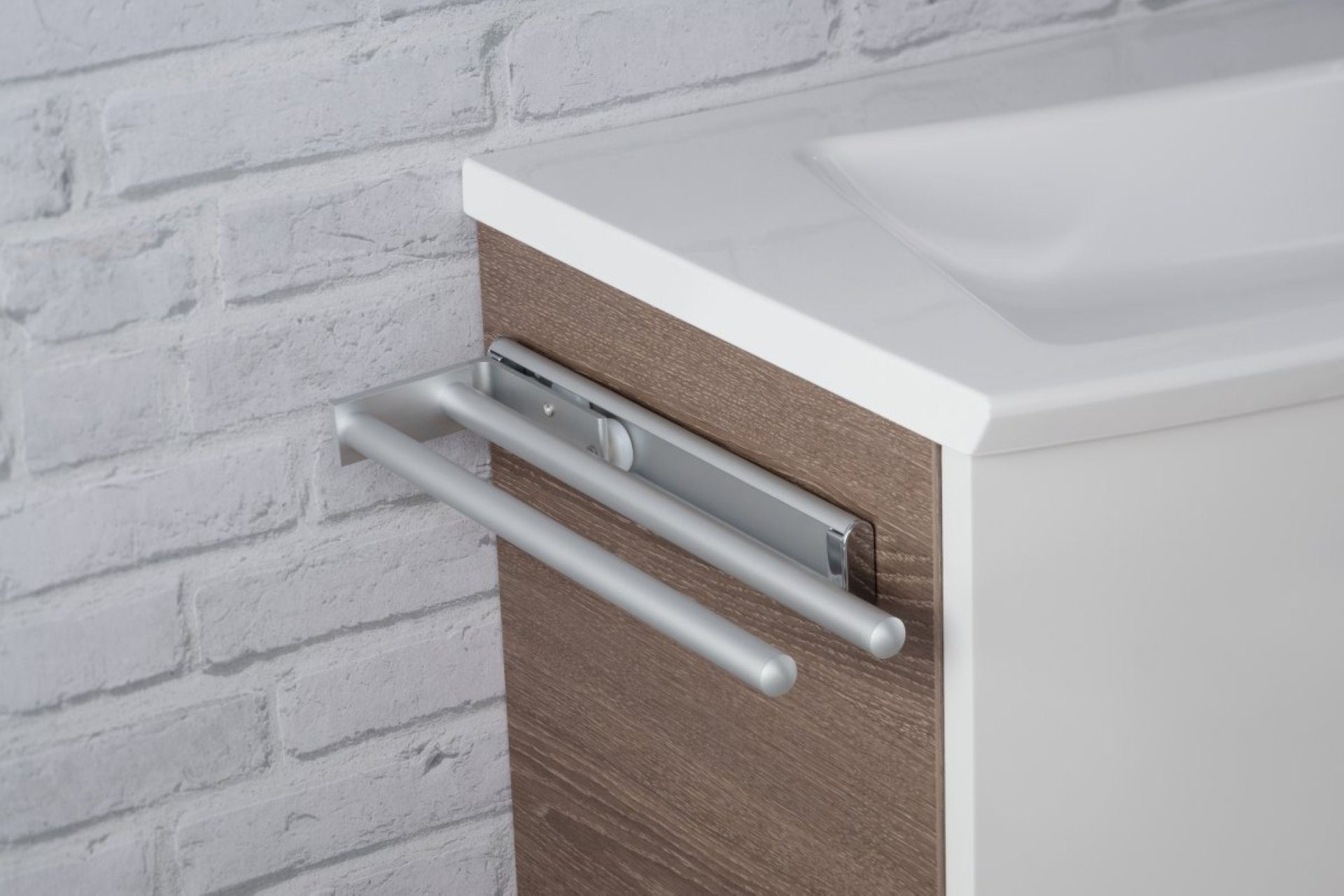 FACKELMANN Handtuchhalter ausziehbar, 2-armig Aluminium, Doppelhandtuchstan günstig online kaufen