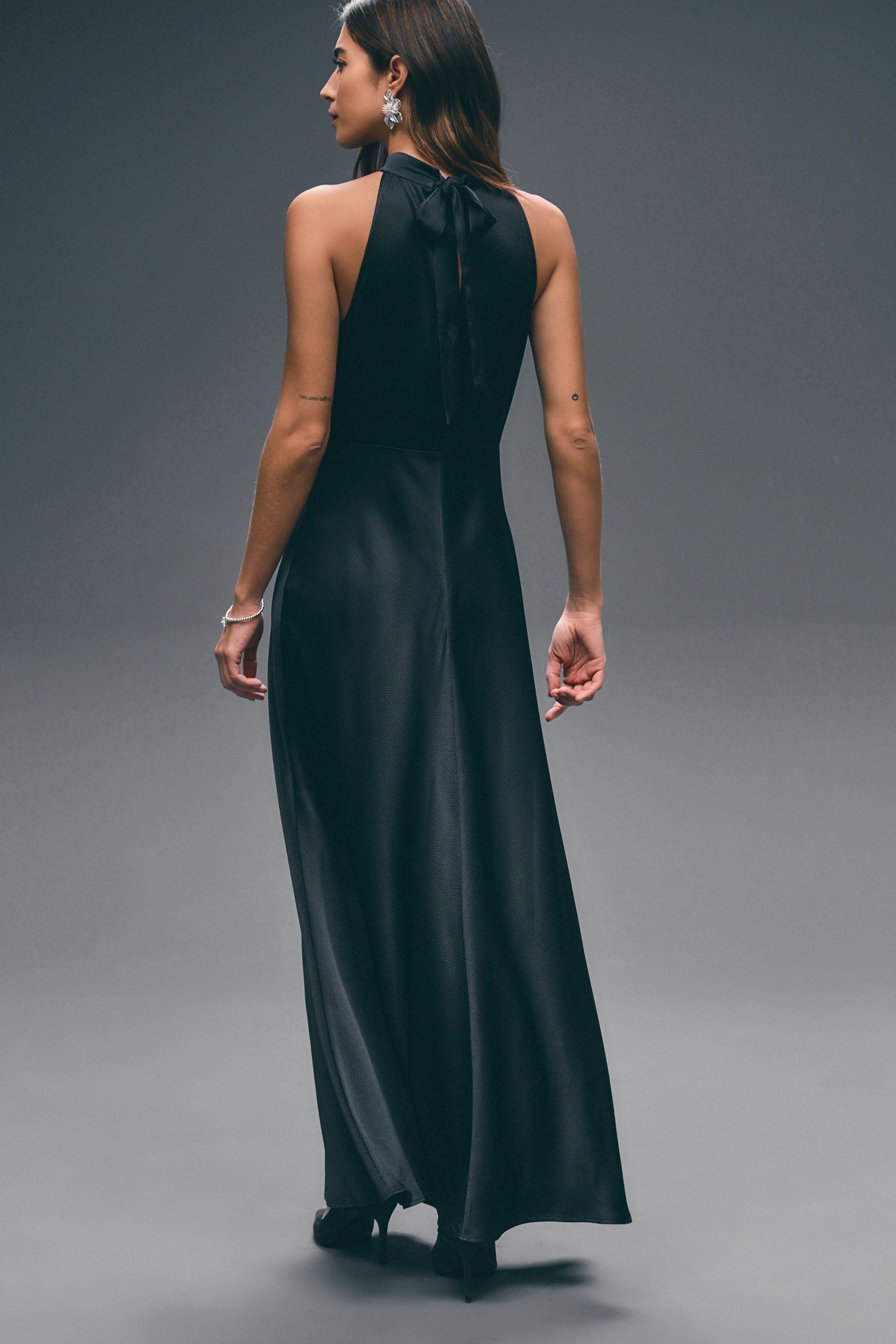 Next Midikleid Neckholder-Midikleid aus strukturiertem Satin günstig online kaufen