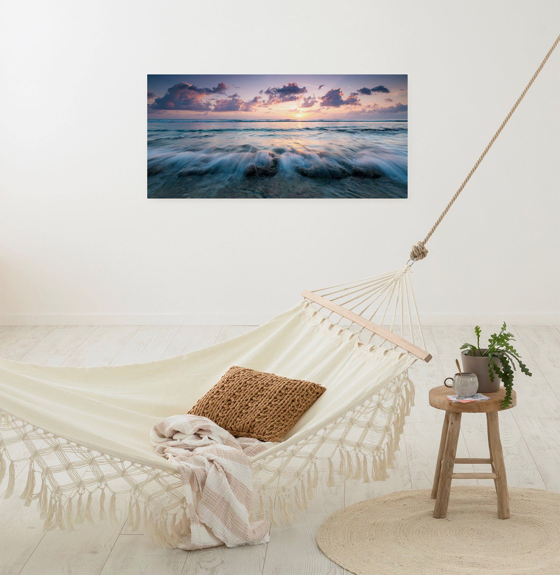Komar Leinwandbild Broken Waves - Größe 90 x 40 cm, Baum, Berge, Blumen, Blätter, Foto, Jahreszeiten, Landschaft, Meer, Natur, Palmen, Strand (Packung, 1 St), Keilrahmenbild mi Echtholzrahmen