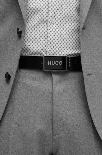 Markenlabel HUGO der Schnalle Ledergürtel auf mit Gerrity_Sz30