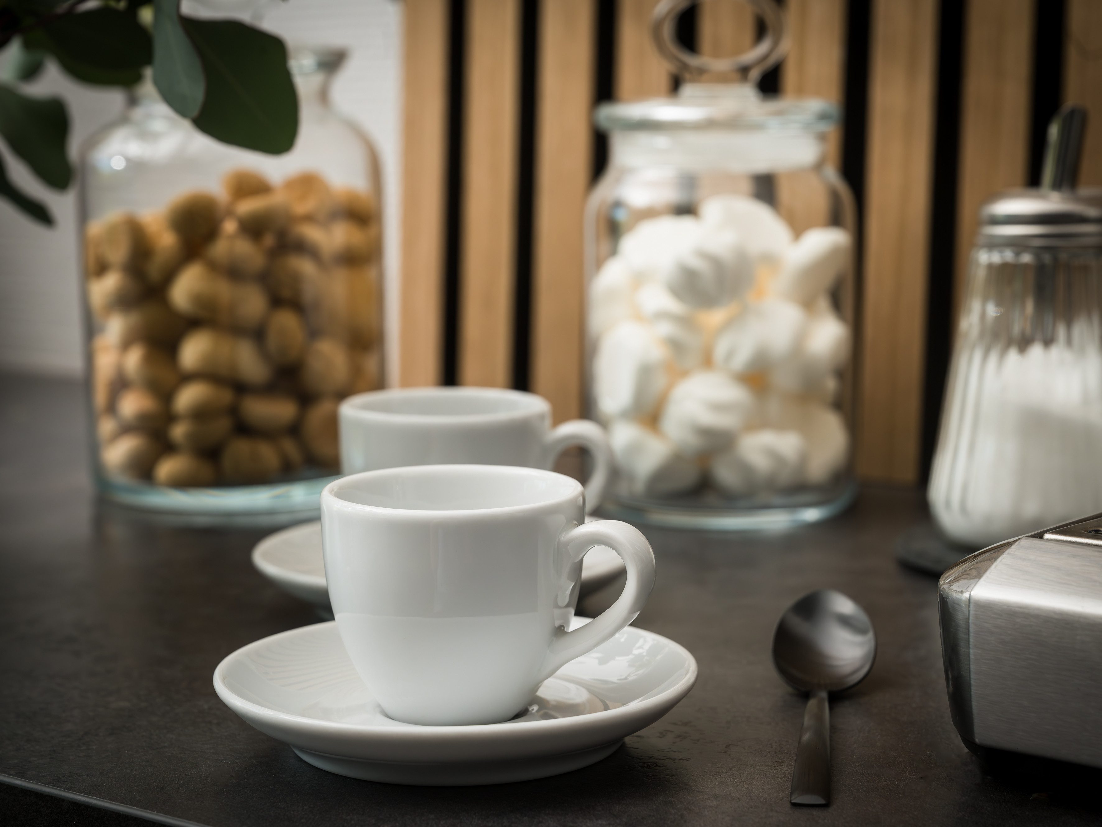CreaTable Espressotasse Bistrot Weiss, Espresso Set 8-tlg, 8-tlg., Porzellan, Klassiker in Weiß, Der Alleskönner