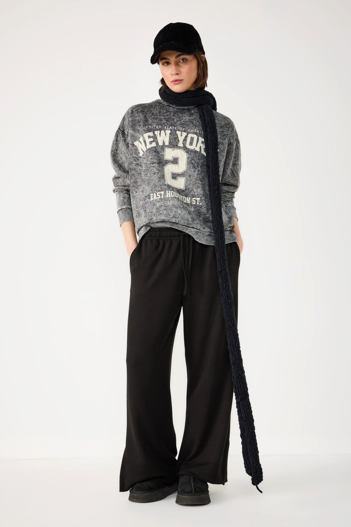 No Matter What Chinohose Spanische Baumwollhose mit Seitenschlitzen