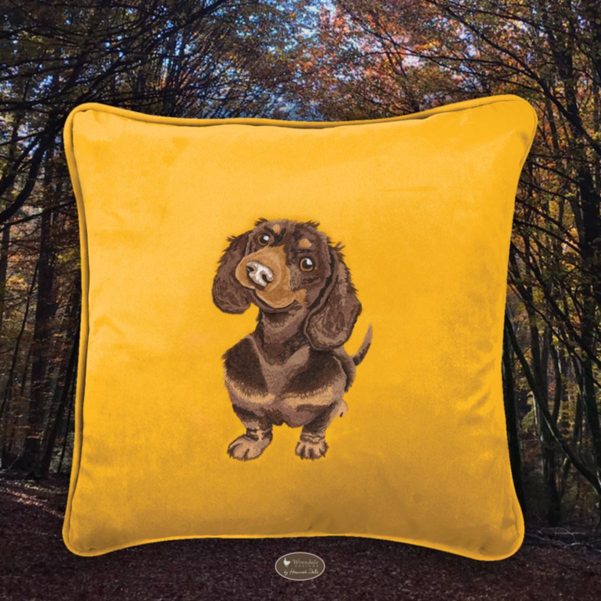 Wrendale Dekokissen Wrendale Designs besticktes Kissen Dackel Little Sausage