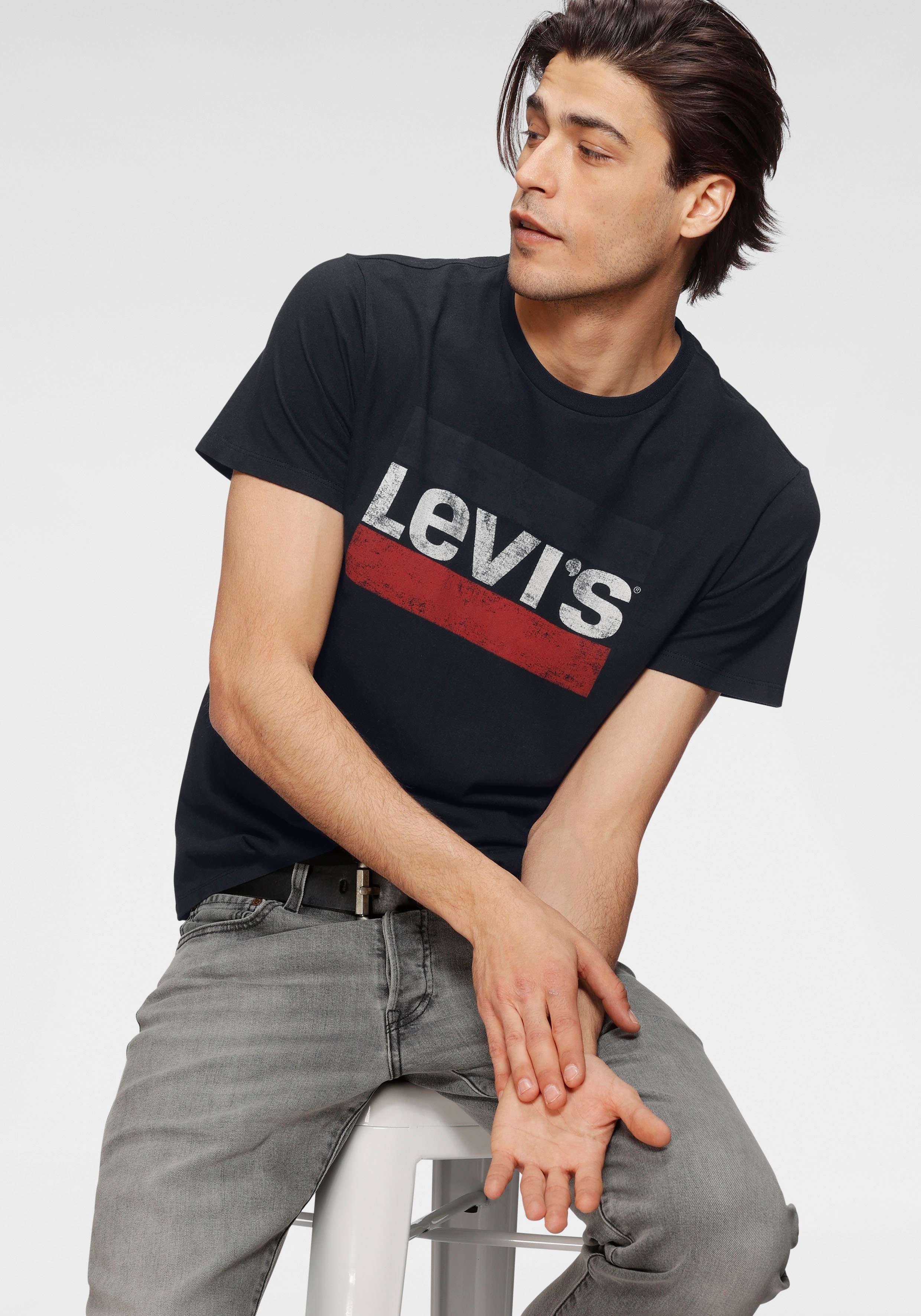 Levi's® T-Shirt mit großem Logoprint schwarz