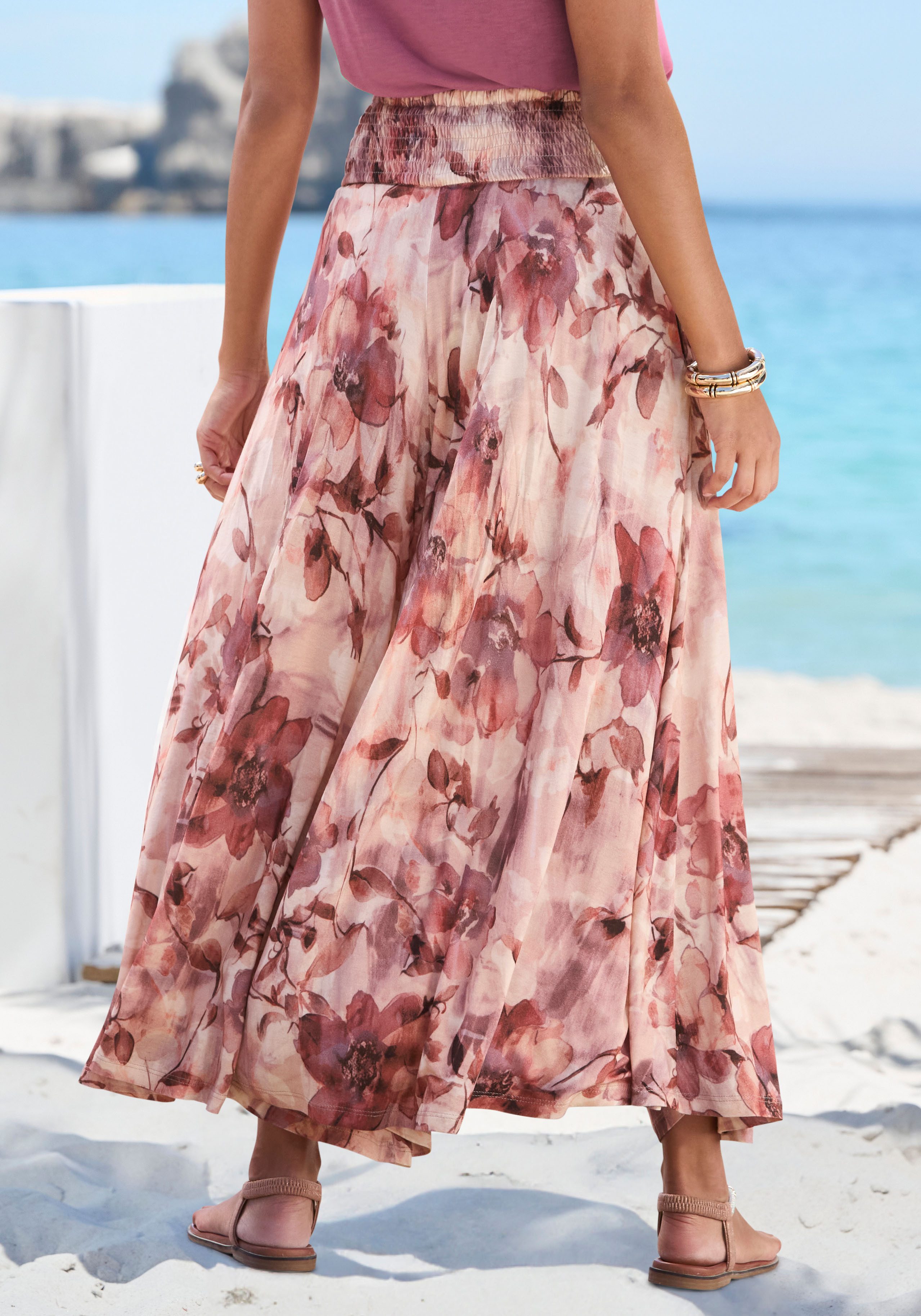 LASCANA Hosenrock mit extra weitem Bein mit Blumenprint, Culotte, 7/8-Länge, leichte Sommerhose