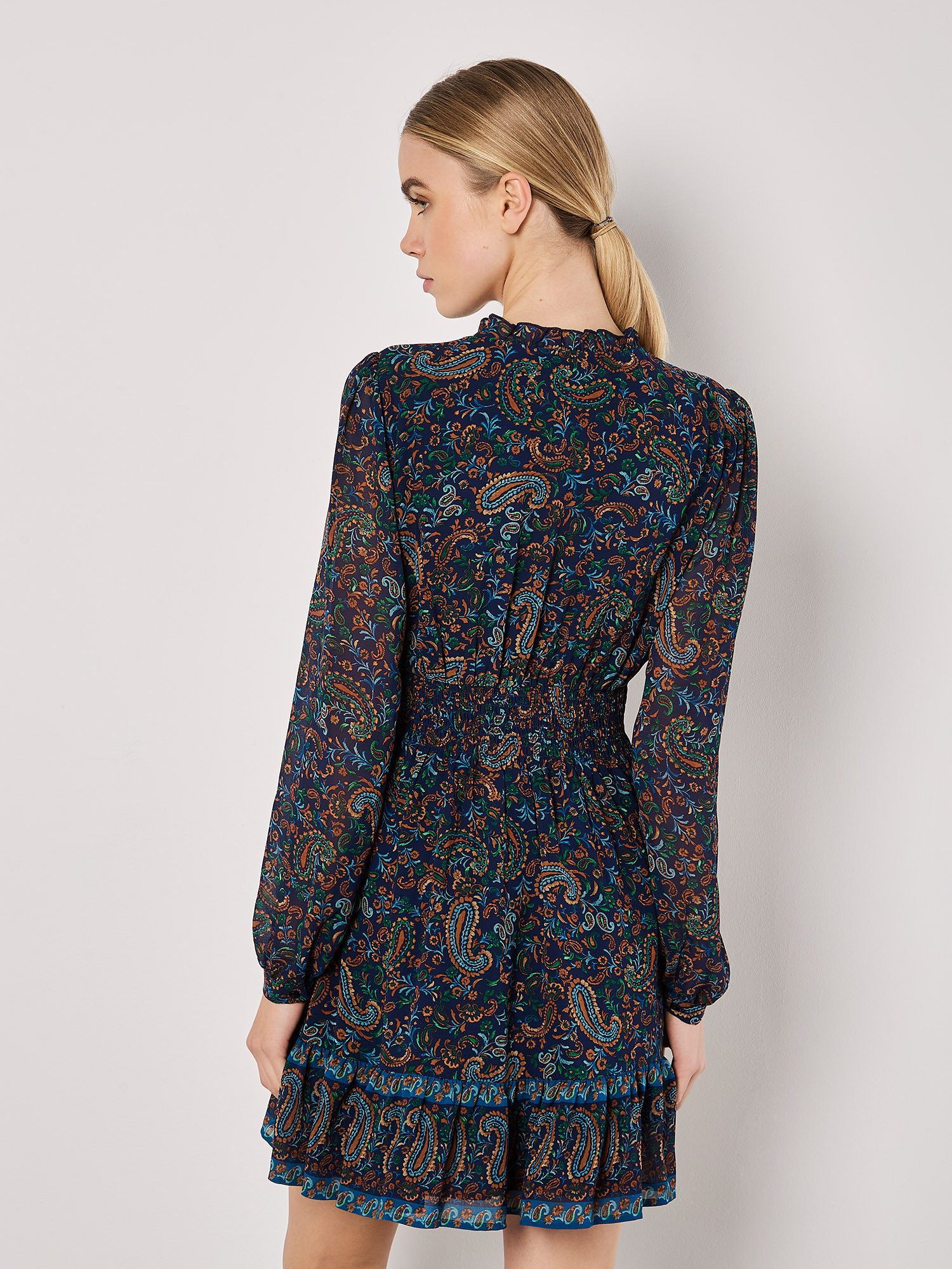 Apricot Minikleid Mini-Rüschenkleid mit gesmokter Taille – Bild 4 von 4