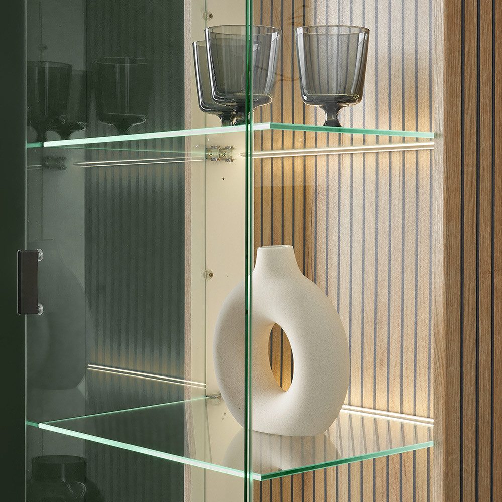 Lomadox Vitrine HUNTER-61 Glasvitrine Vitrinenschrank Standvitrine weiß matt Eiche 48,5x180x38cm