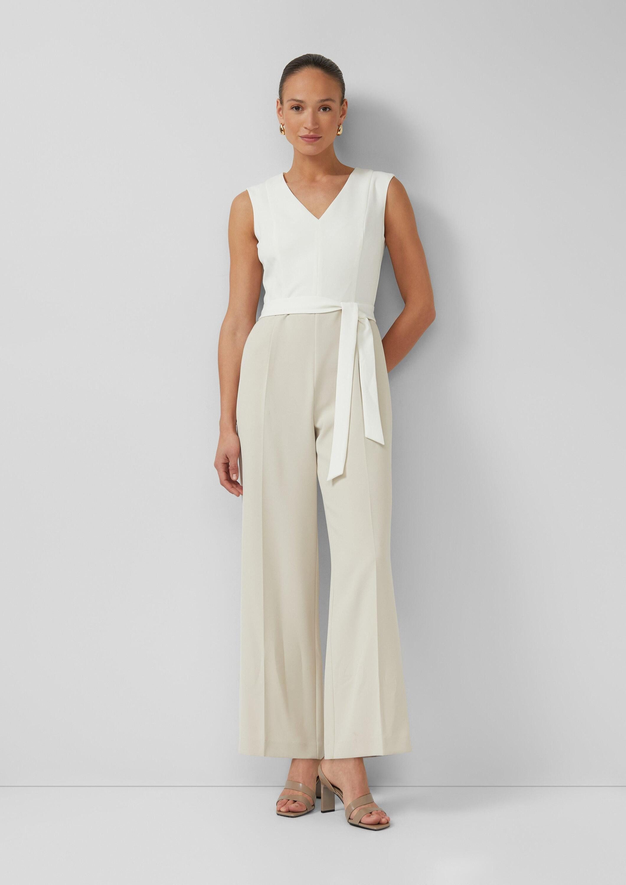 s.Oliver Jumpsuit Overall Ärmelloser Jumpsuit mit Bindegürtel – Bild 5 von 5