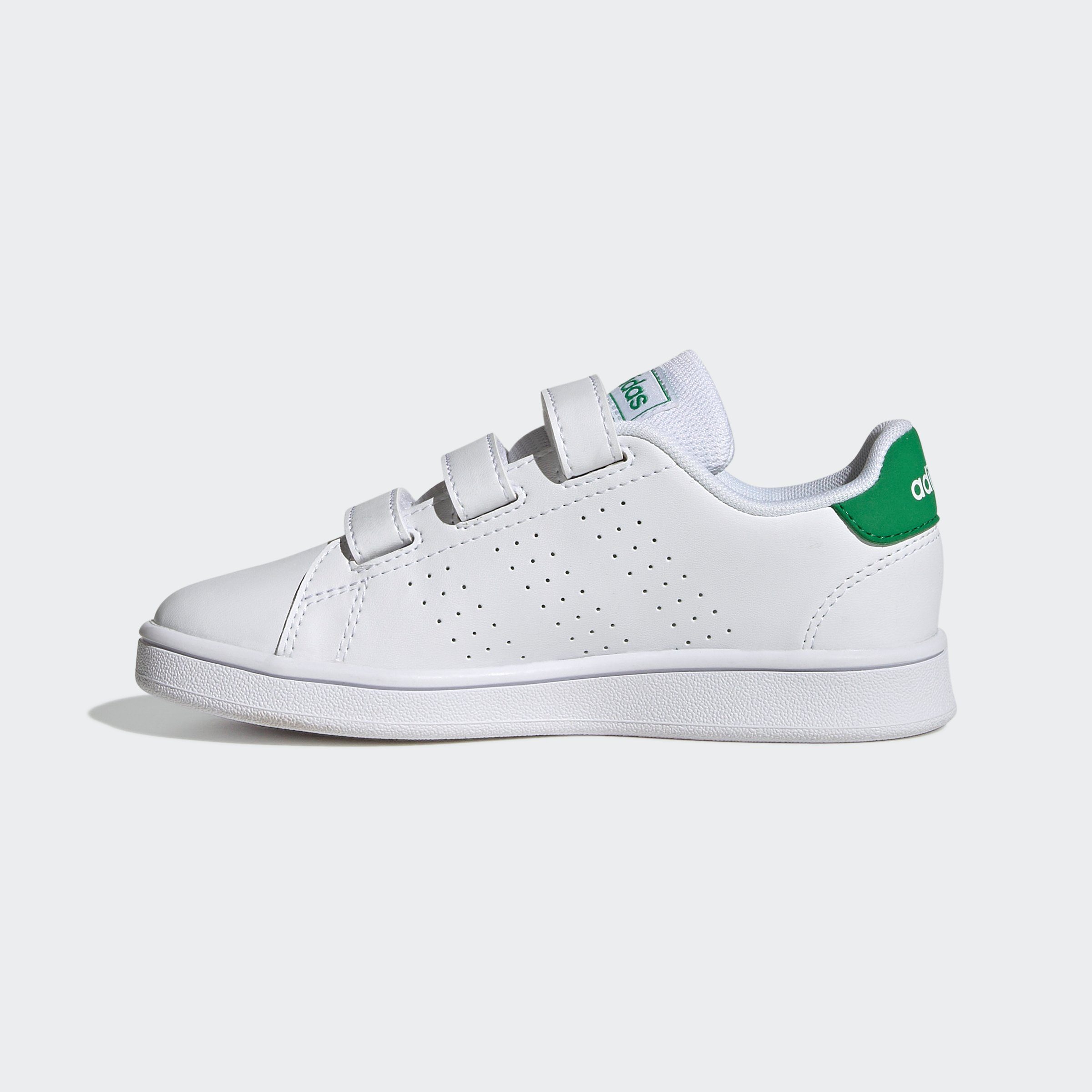 adidas Sportswear ADVANTAGE COURT Black den White Core Stan Smith Green / HOOK-AND-LOOP auf Cloud Design / LIFESTYLE adidas des Sneaker Spuren