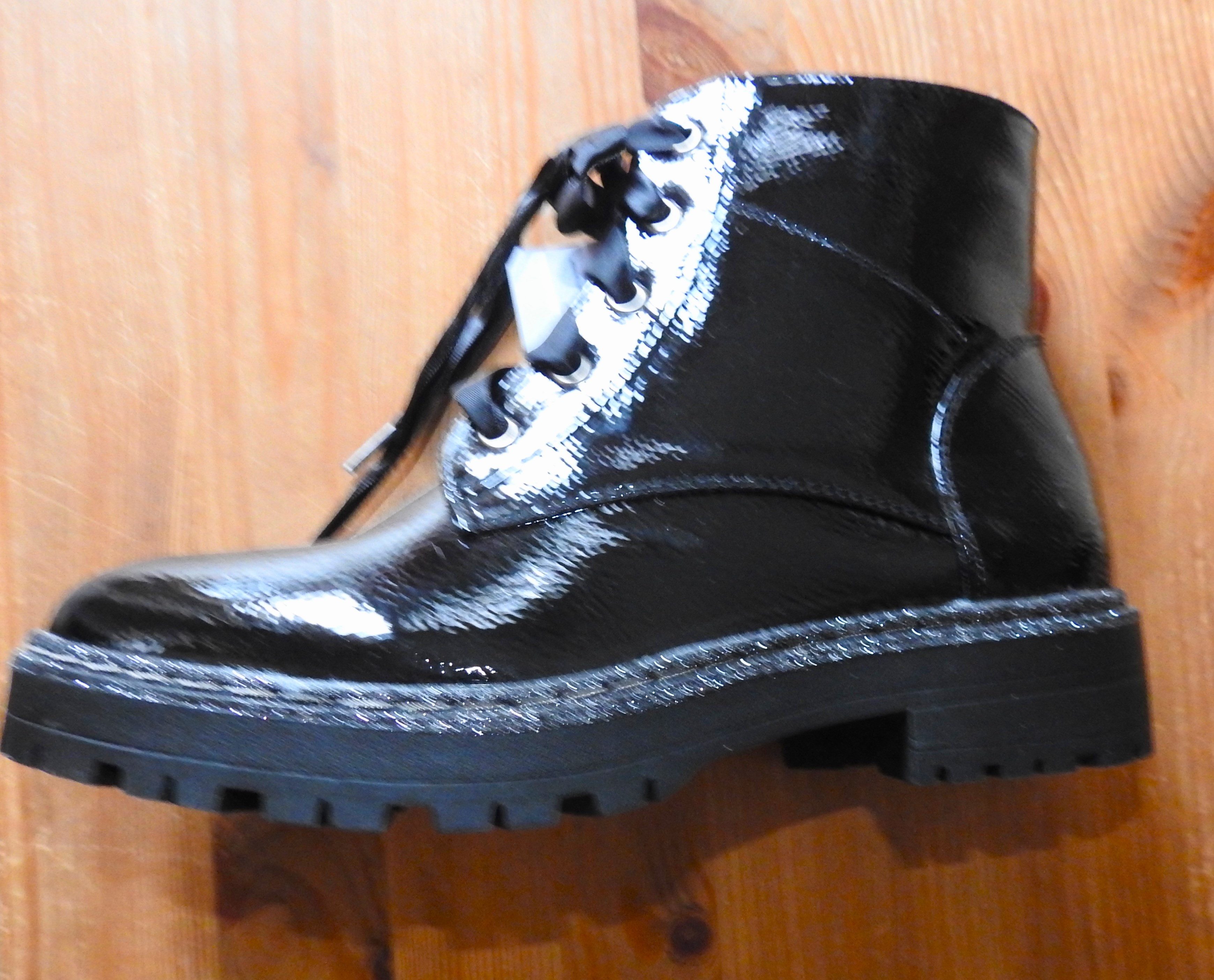 HaILY’S Glossy Сапоги