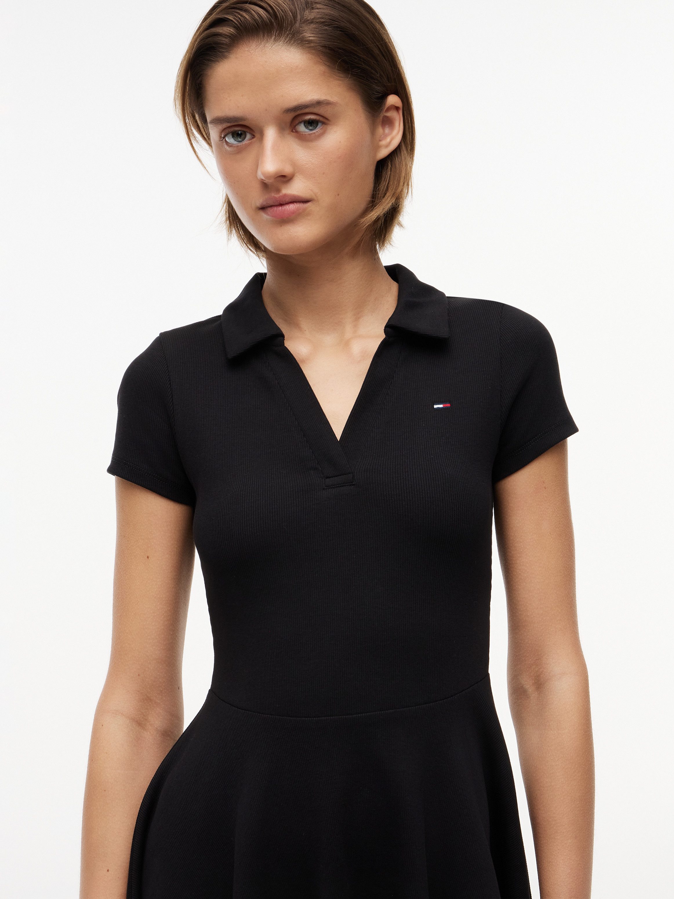 Tommy Jeans Polokleid TJW RIB F&F POLO MINI DRESS EXT Baumwollmischung, figurbetont, in gerippter Struktur