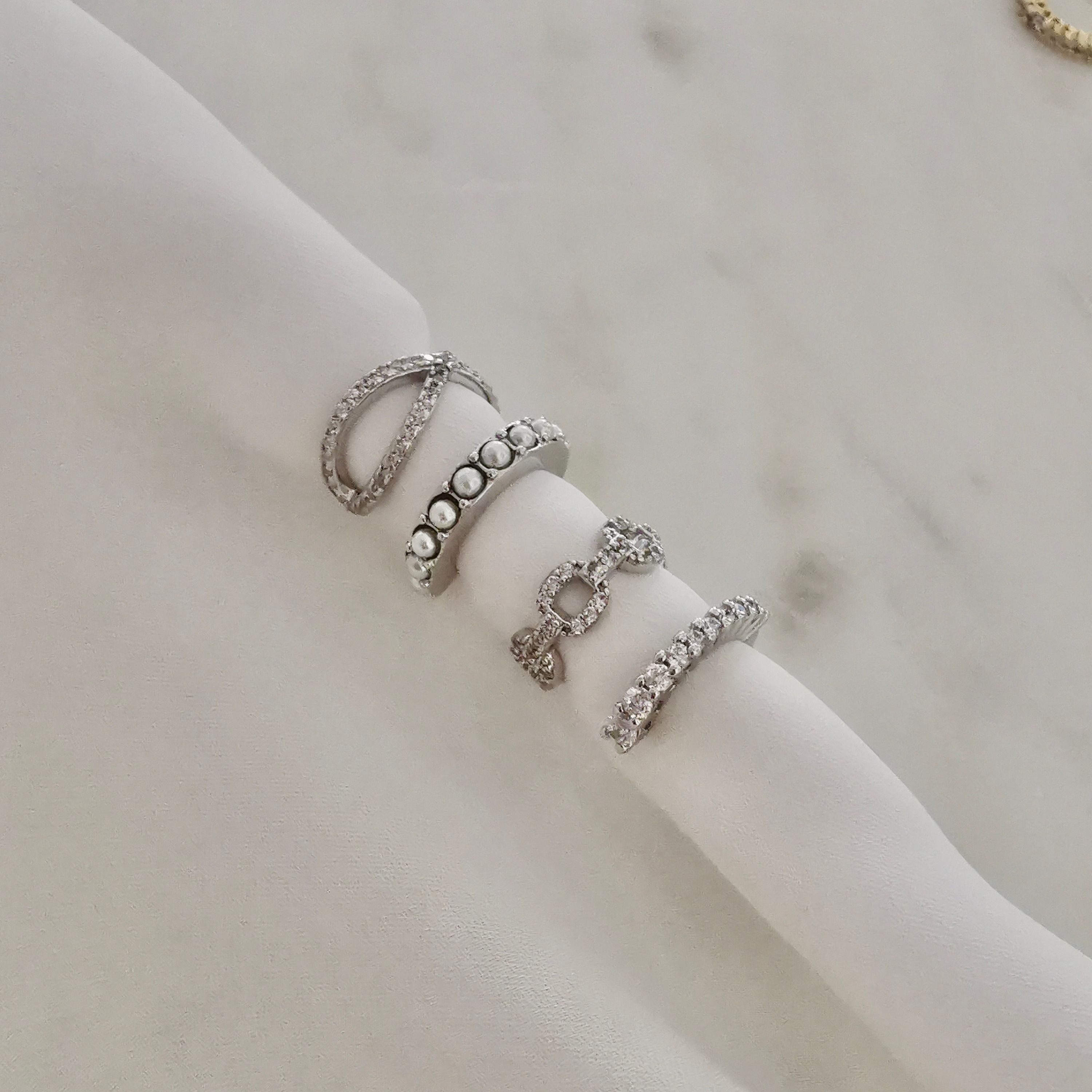 Brandlinger Ohrklemme Cuff Santiago de Chile, Silber 925 vergoldet, Weiße Zirkoniasteine