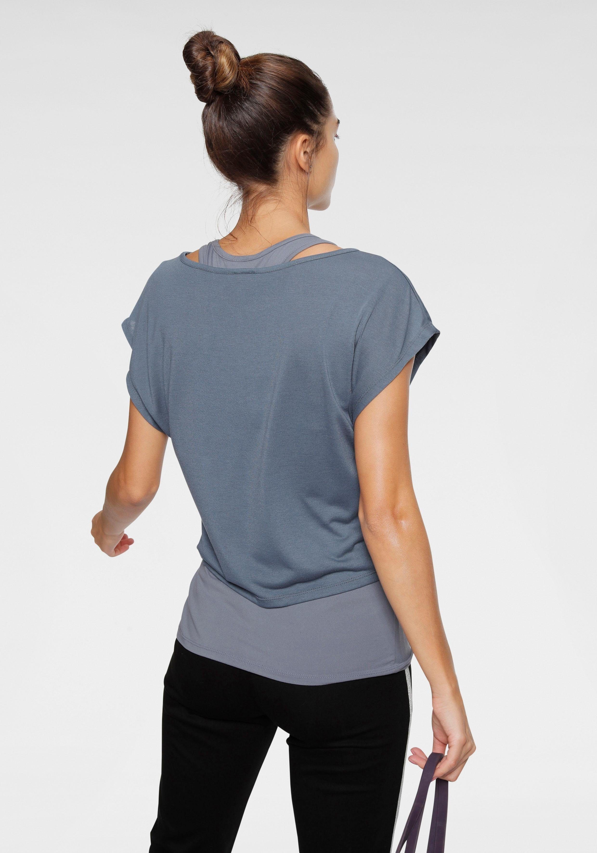 H.I.S Trainingsshirt 2-tlg. Set: Shirt & Top (Set, 2) Kurzarm, Rundhals, aus Polyester und Viskose, mit stylischen Badges