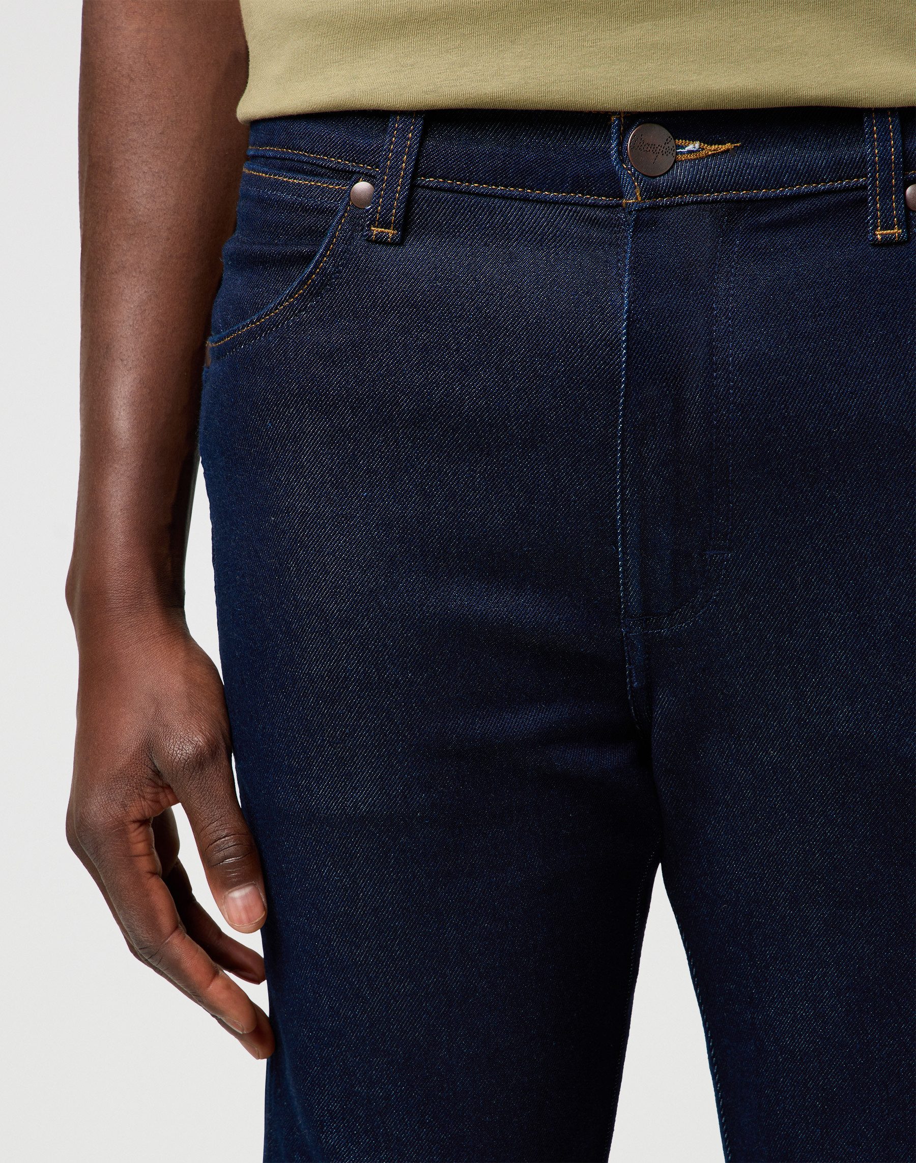 Wrangler Bootcut-Jeans WRANCHER Low-Stretch