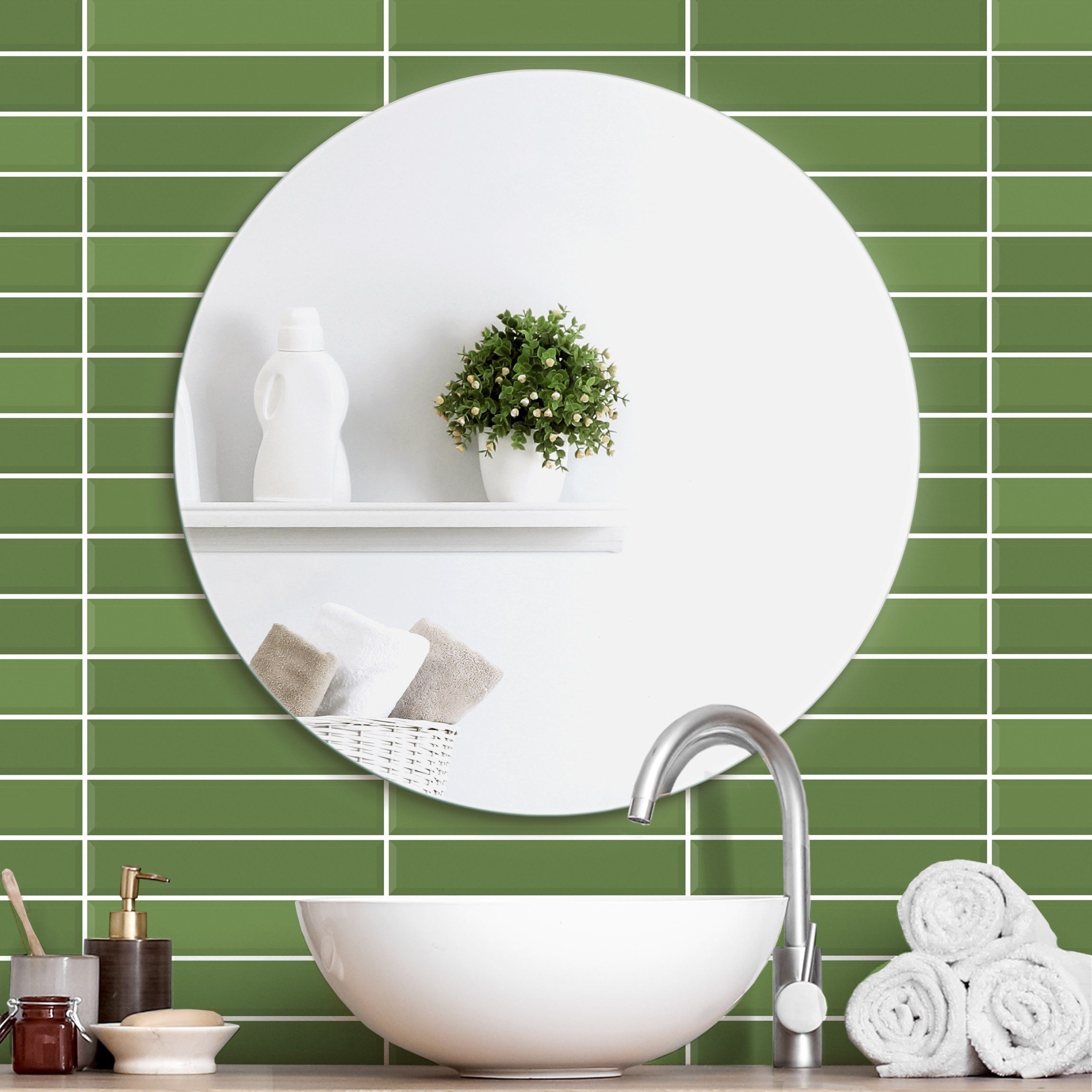 Bilderdepot24 Spiegel rund Badspiegel klein Wandspiegel ohne Rahmen (1-St., Spiegel inklusive Spiegelblechaufhängung + Z-Haken + PVC-Wandpuffer), Schlafzimmer runder Flurspiegel rahmenlos Schminkspiegel