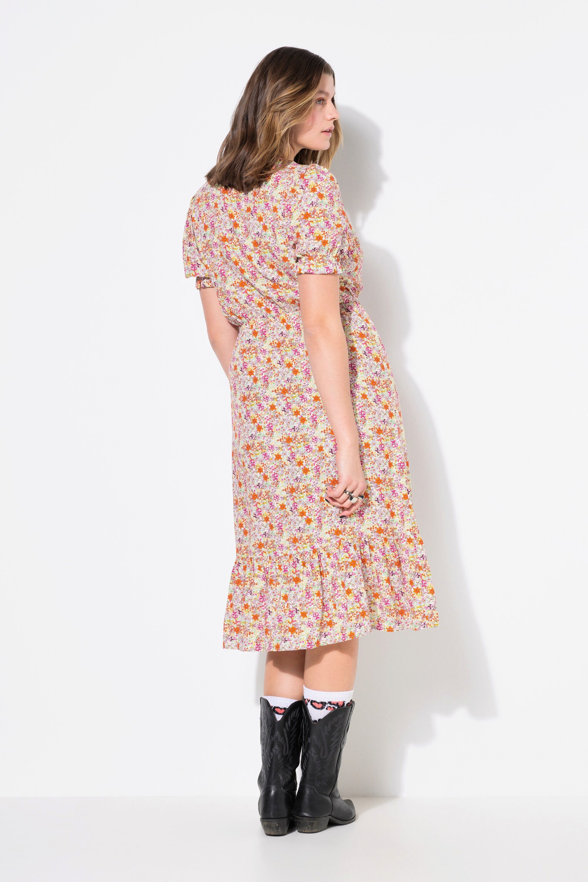 Studio Untold Midikleid Midikleid A-Linie Minimal-Flowers Volant