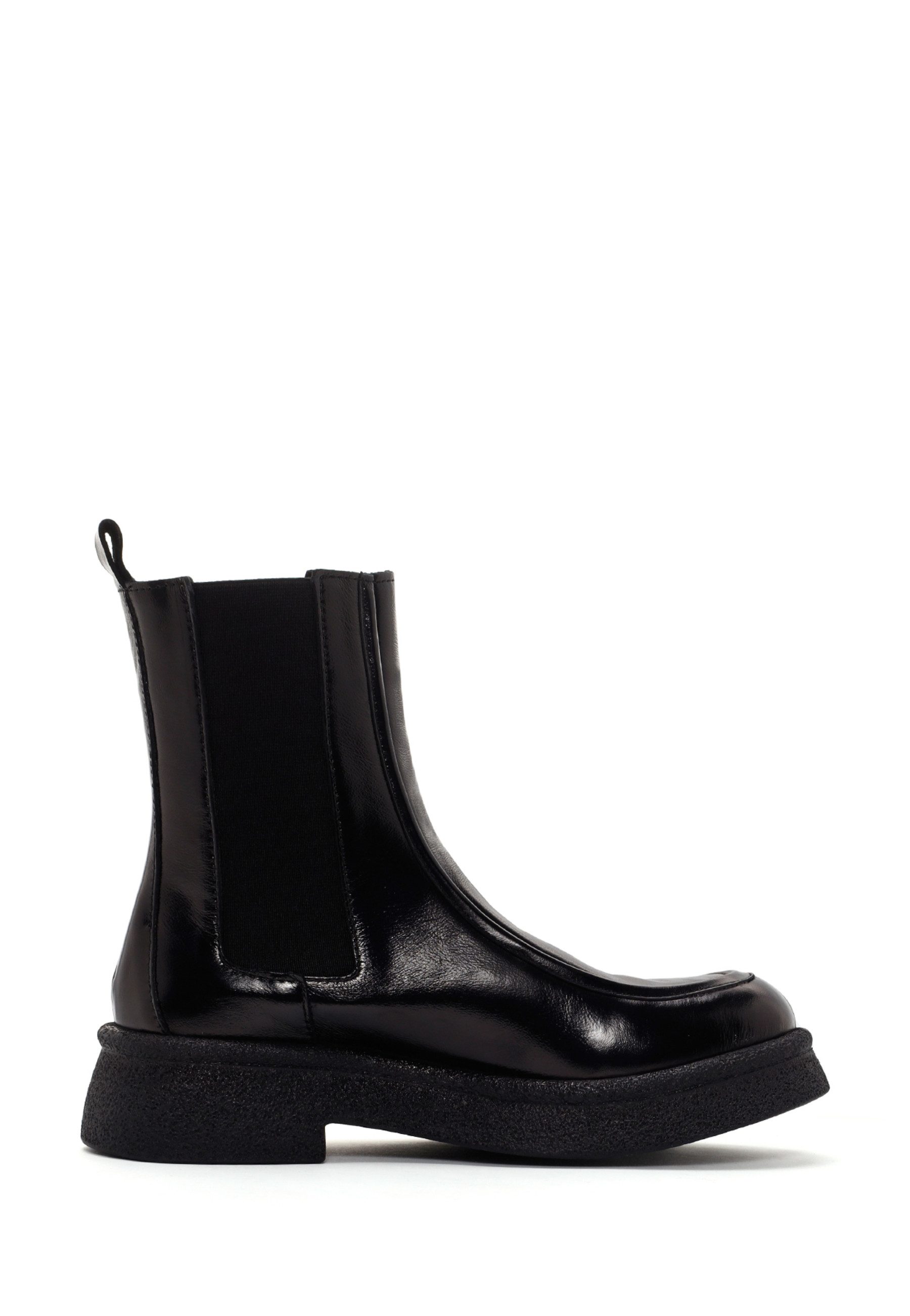 Derimod Chelsea-Stiefel aus Lackleder Chelseaboots günstig online kaufen