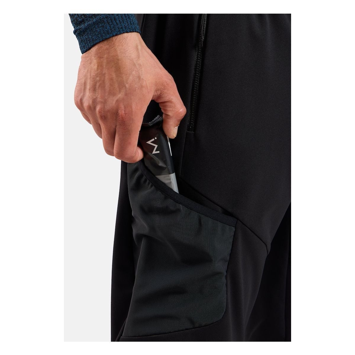 Odlo Skihose Zeroweight Windproof X Warm Optimaler Schutz und Komfort bei Outdoor-Aktivitäten dank