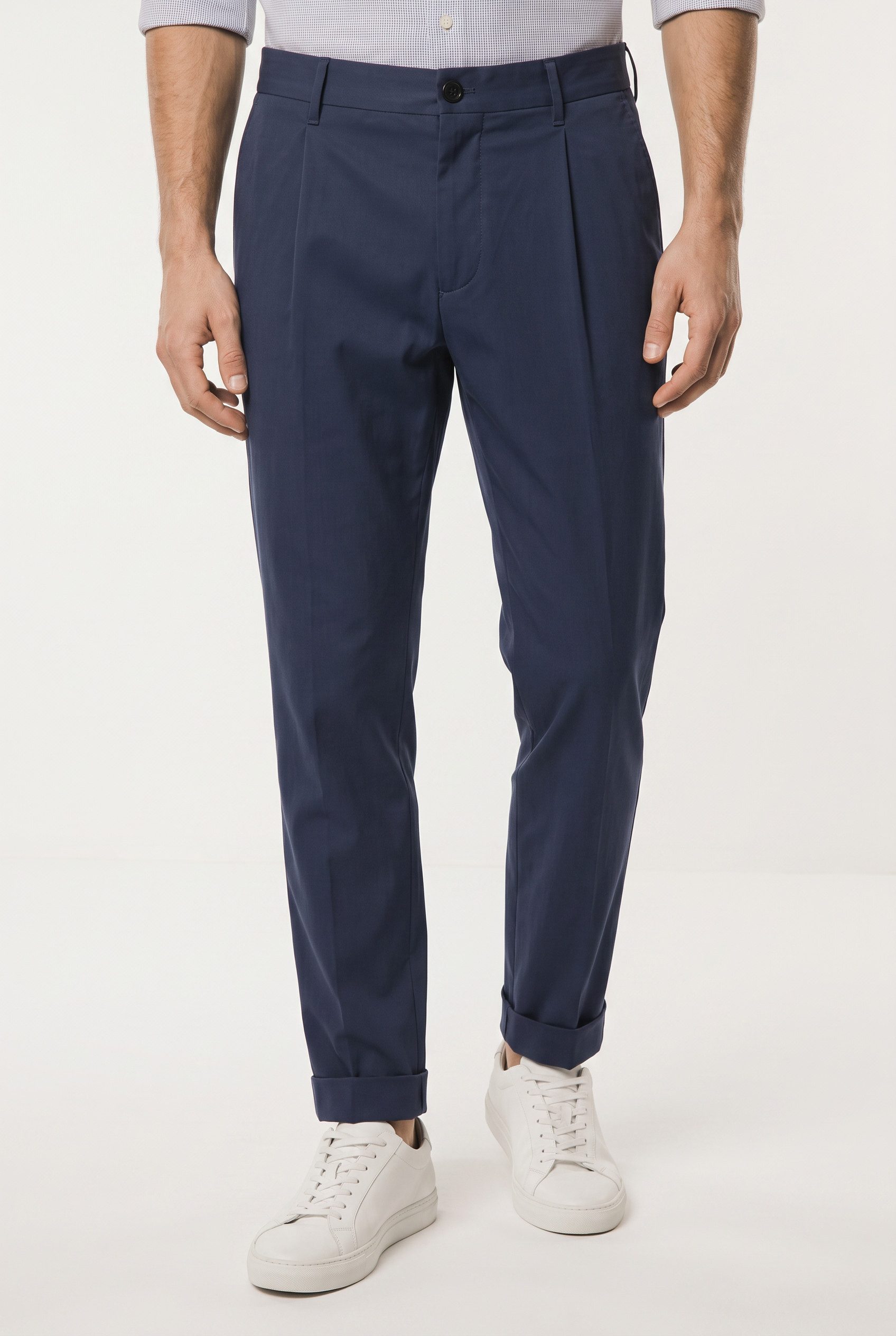Strellson Bundfaltenhose Louis Relaxed Fit Everyday Business Pants mit geradem Bein, Pflegeleicht