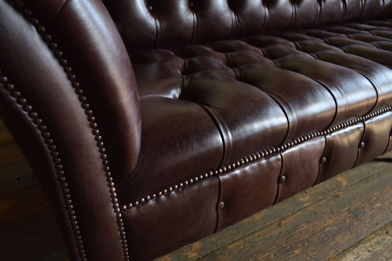 Chesterfield-Sofa Sitzer 1 100% in 4 Couch Sofort, design JVmoebel Teile, Made Chesterfield Polster Leder Europa Sofa