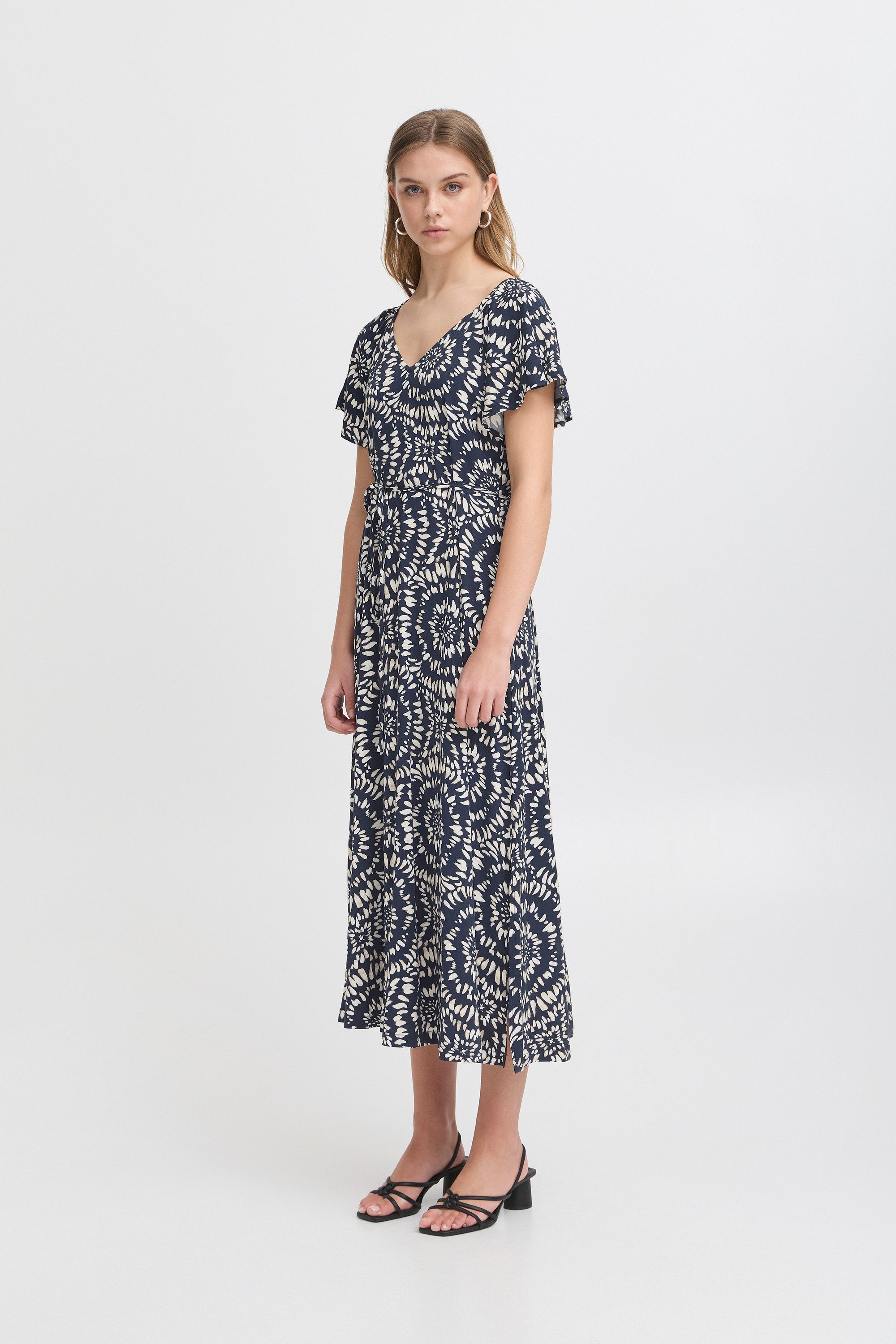 Ichi Blusenkleid Midikleid