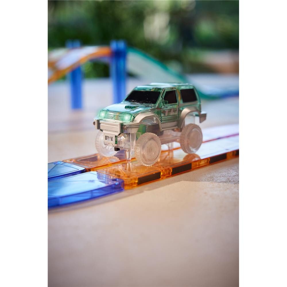 Cleverclixx Cleverclixx Race Track Car Grün- Rennbahnauto (blau), 1 Magnetspielbausteine, Lichteffekt Scheinwerfer, robuste Bauweise, kompatible Sets