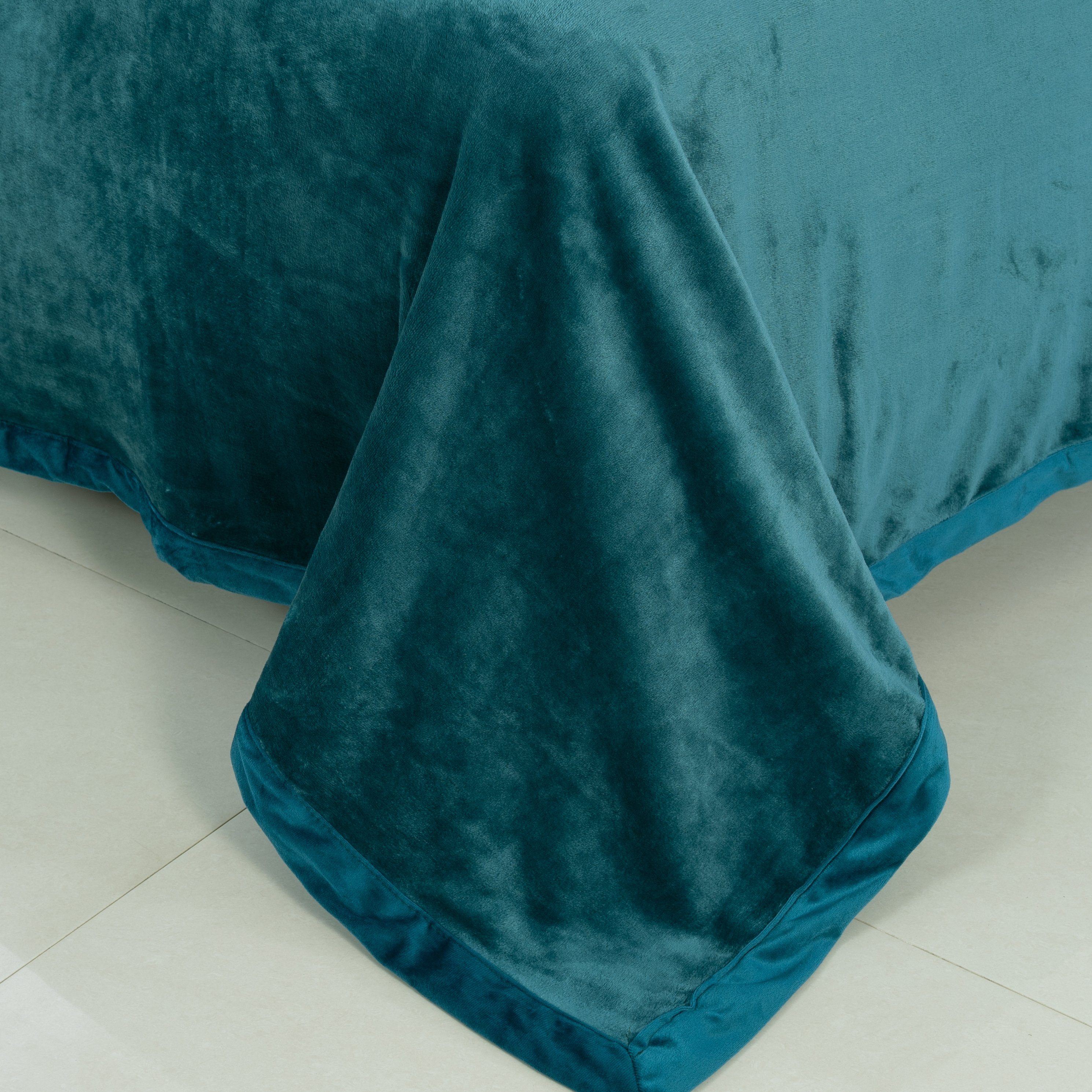 Wolldecke / 150x200cm / Kuscheldecke / Schlafdecke / Uni, Brilliant, Kuschelweich