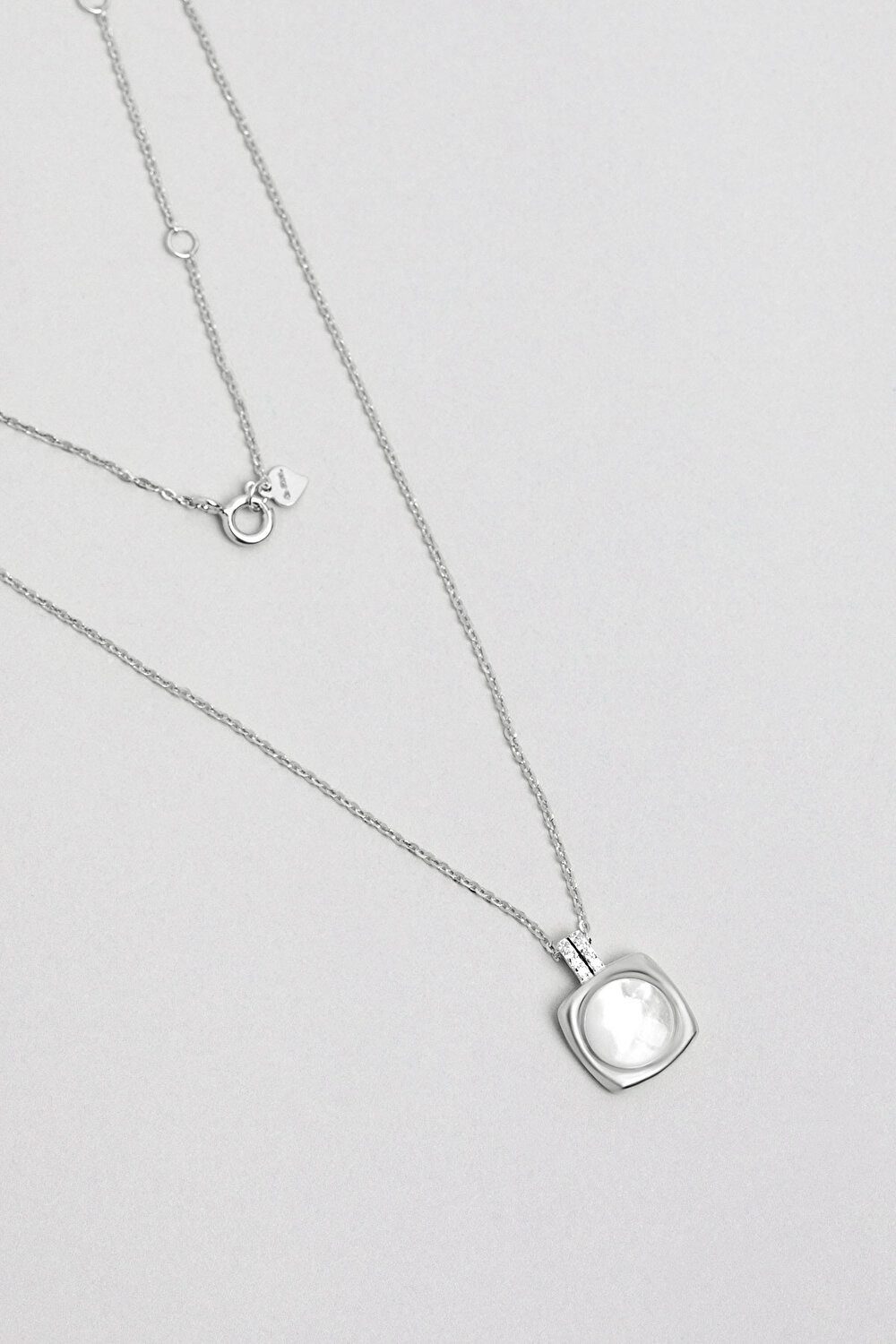 So CHIC... Kette mit Einhänger Vintage 18K Weißgold Plattiertes Silberhalskette