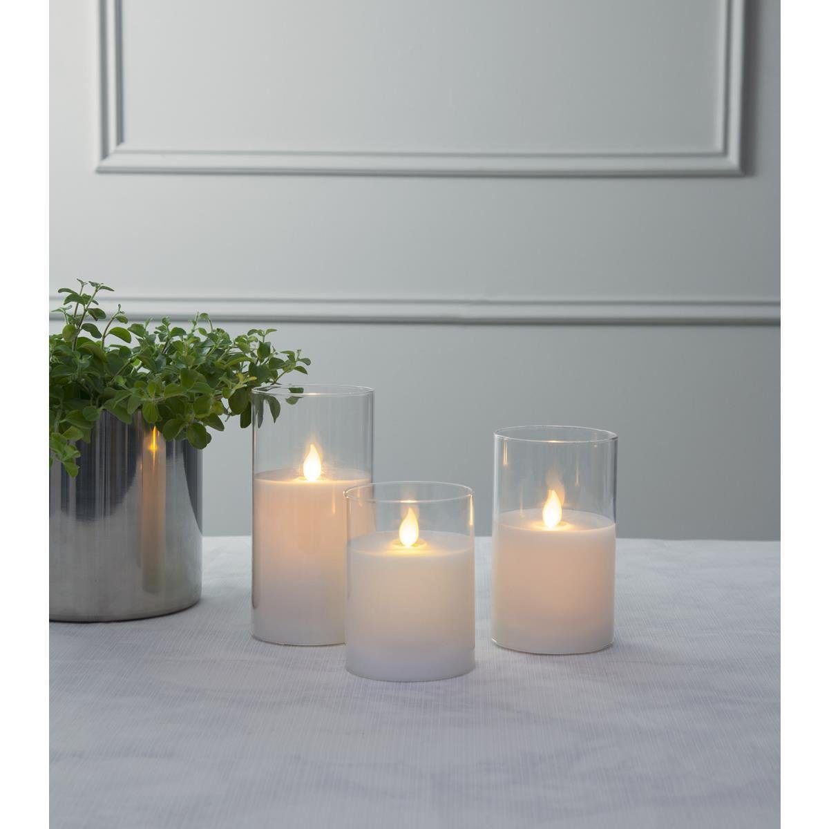 STAR TRADING LED-Kerze Windlicht im Glas Echtwachs flackernde Flamme Timer H: 10cm weiß, LED Classic, warmweiß (2100K bis 3000K)