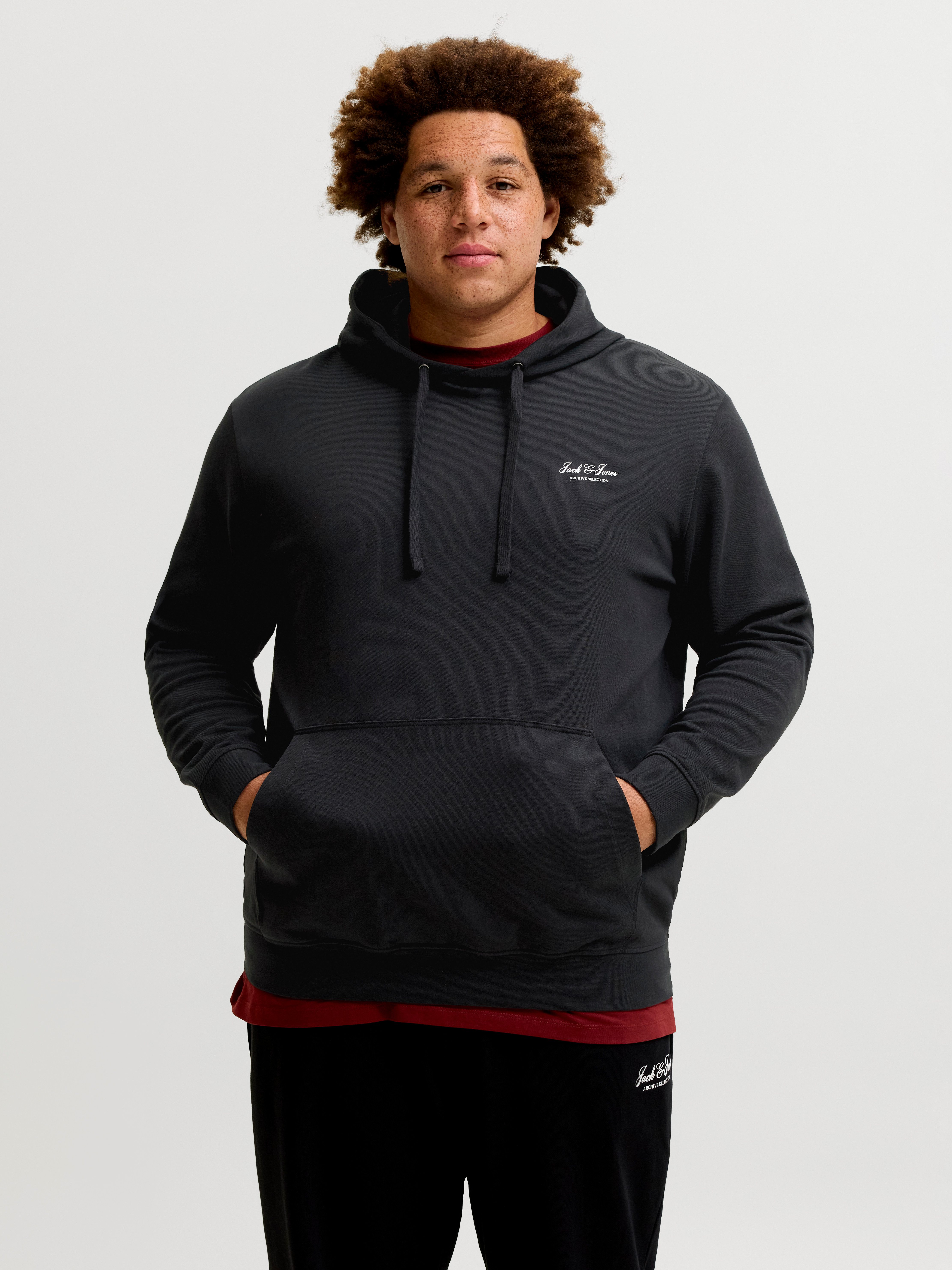 Jack & Jones PlusSize Kapuzensweatshirt JJEARCHIVE GRAPHIC SWEAT HOOD SN PLS Baumwollmischung, regular fit