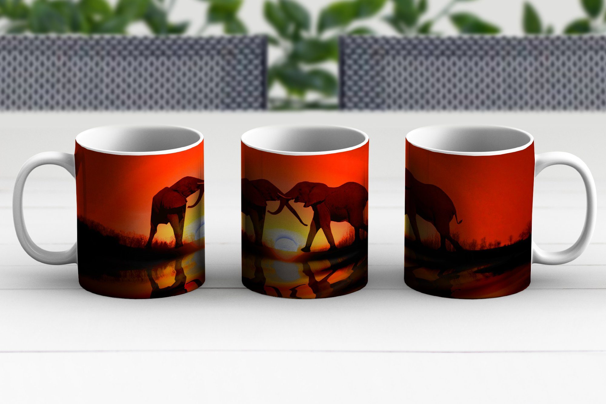MuchoWow Tasse Sonnenuntergang, bei Teetasse, Geschenk Teetasse, Keramik, Kaffeetassen, Becher, Elefantenpaar
