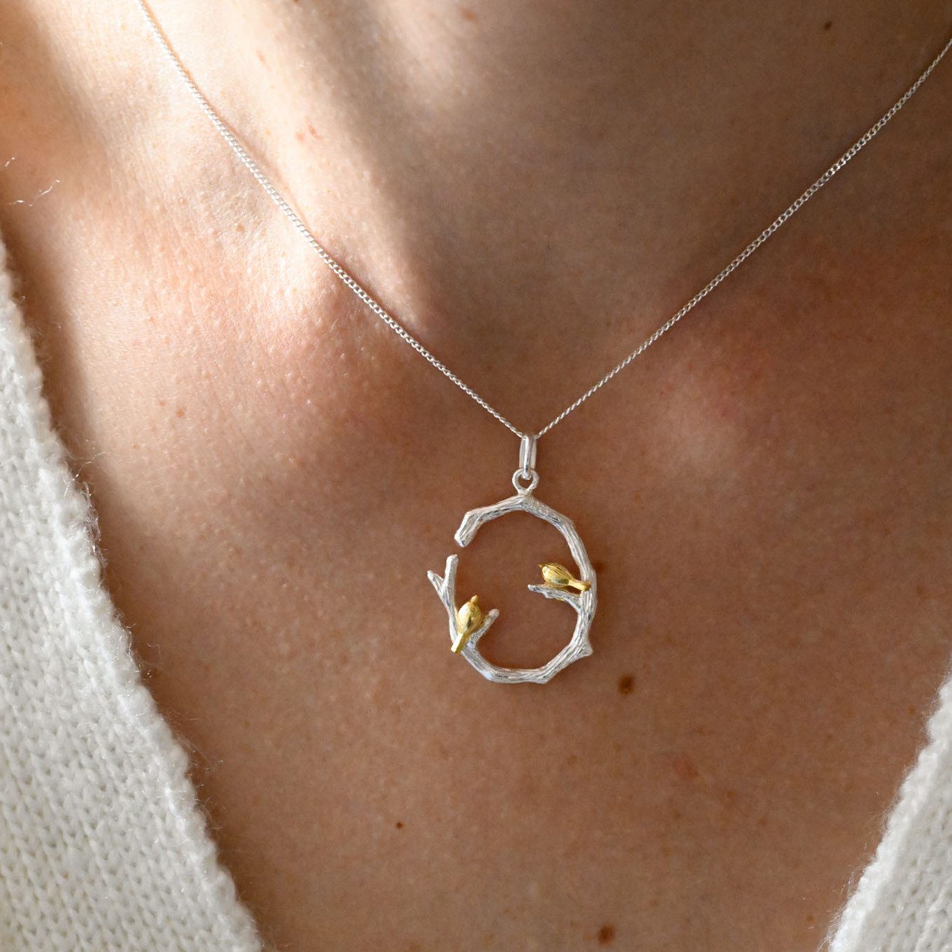 Runde Perlé Silberkette Kette mit Anhänger "Vögel auf Ast", handgefertigte günstig online kaufen