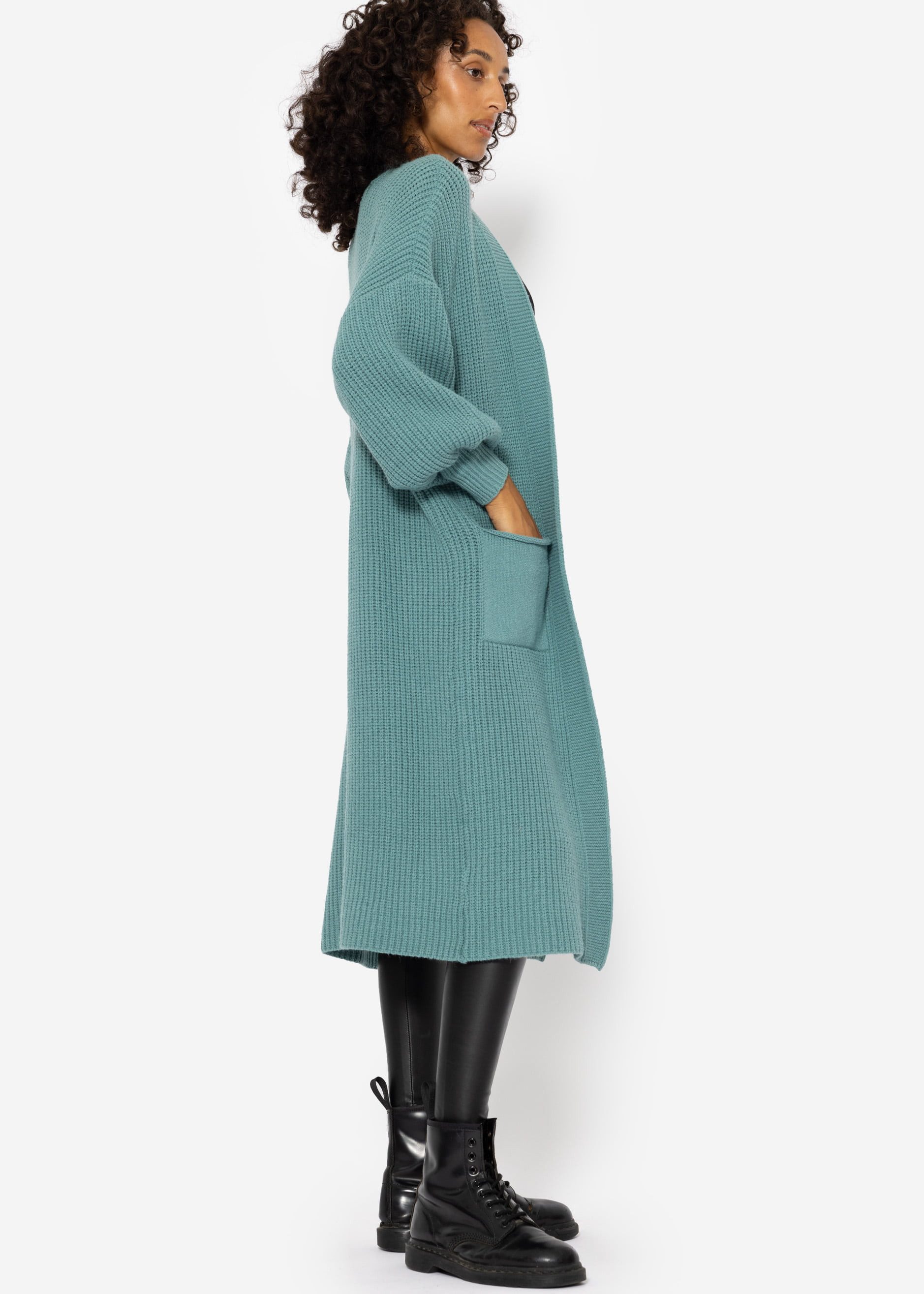 SASSYCLASSY Cardigan Oversize Strickjacke Damen lang mit Taschen Winter Maxi Cardigan aus Grobstrick Elegant Schwarz Beige Grau Khaki – Bild 5 von 5