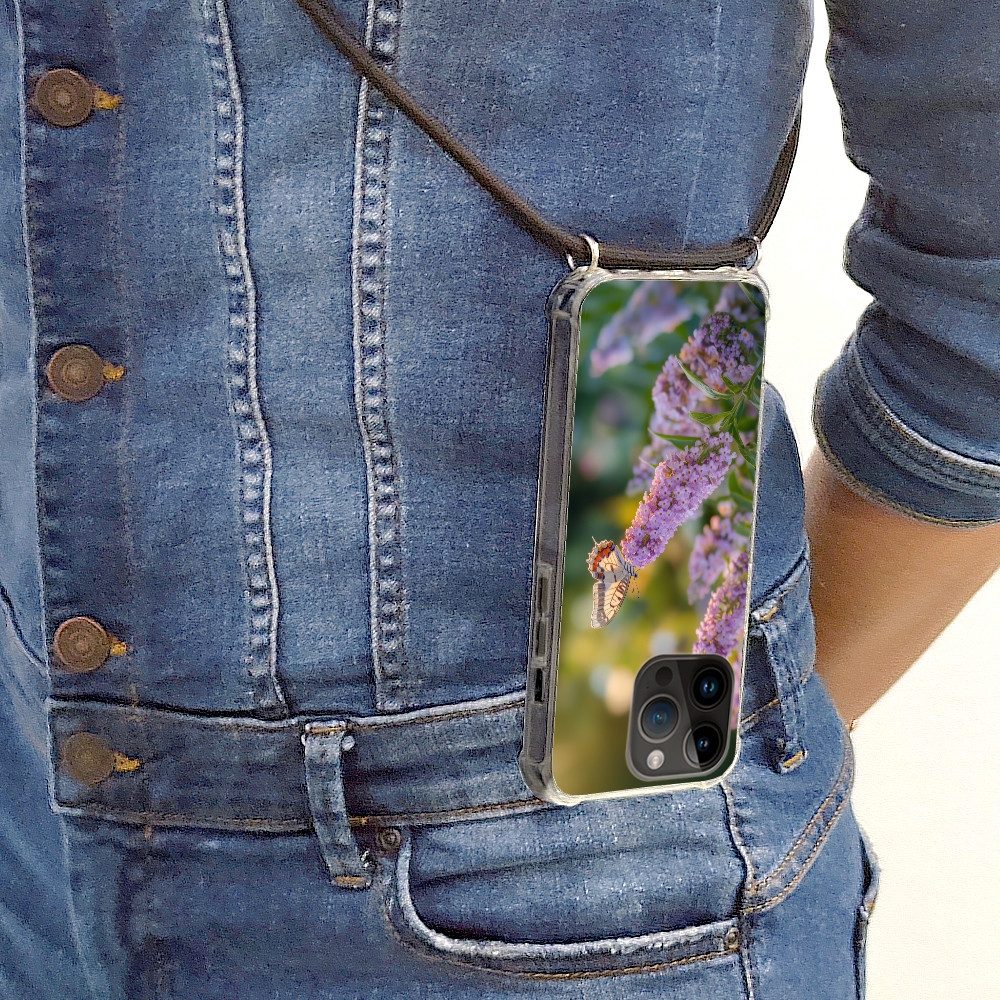 MuchoWow Handyhülle für Apple iPhone 14 Pro Verschnörkelt - Schmetterling - Lila - Blumen, Tragbare Handyhüllen mit Kette zum umhängen, Handykette Handyband