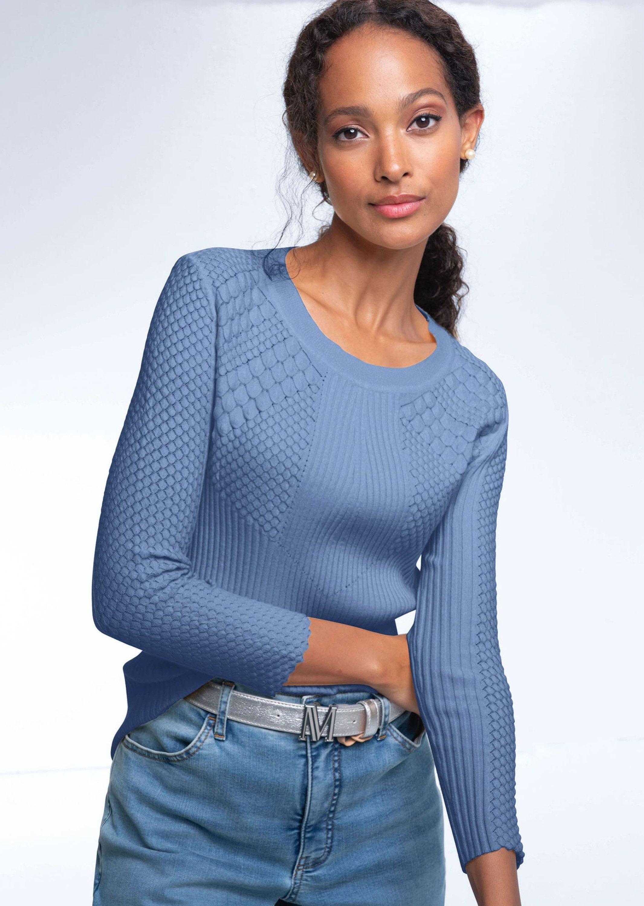 MADELEINE Strickpullover Schmaler Rippstrickpullover, Baumwollmix Uni-Design und runder Ausschnitt für zeitlose Eleganz