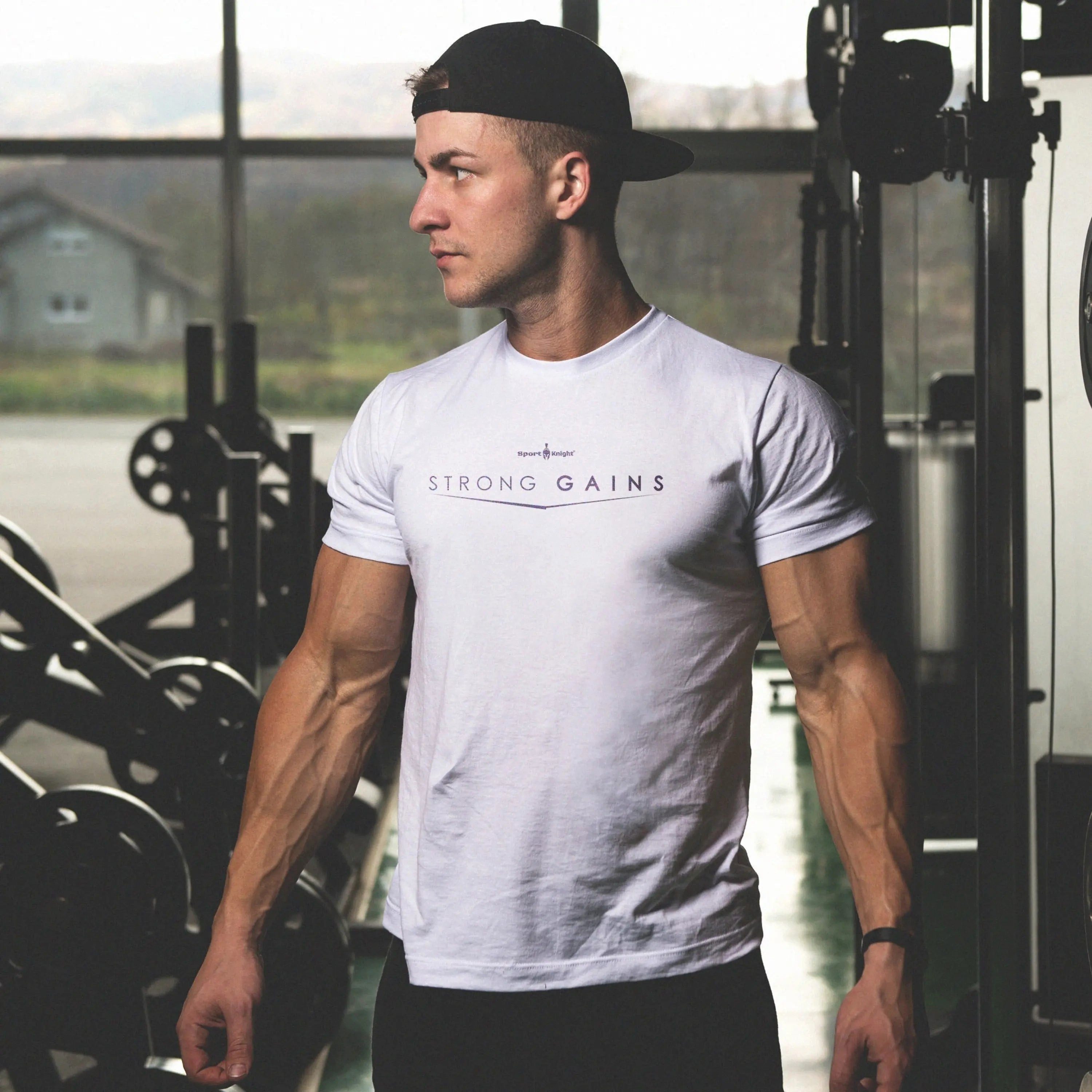 T-Shirt Sport-Knight® Herren Fitness T-Shirt "Strong Gains"